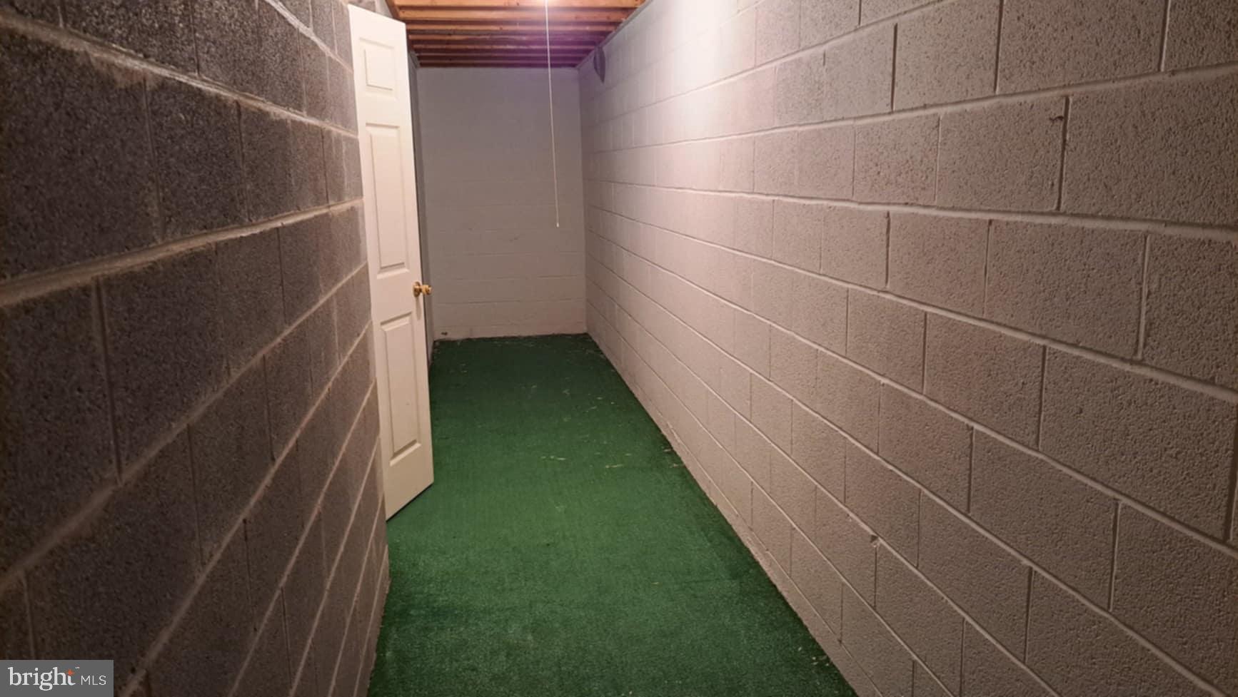 MEADOWLANDS - Residential