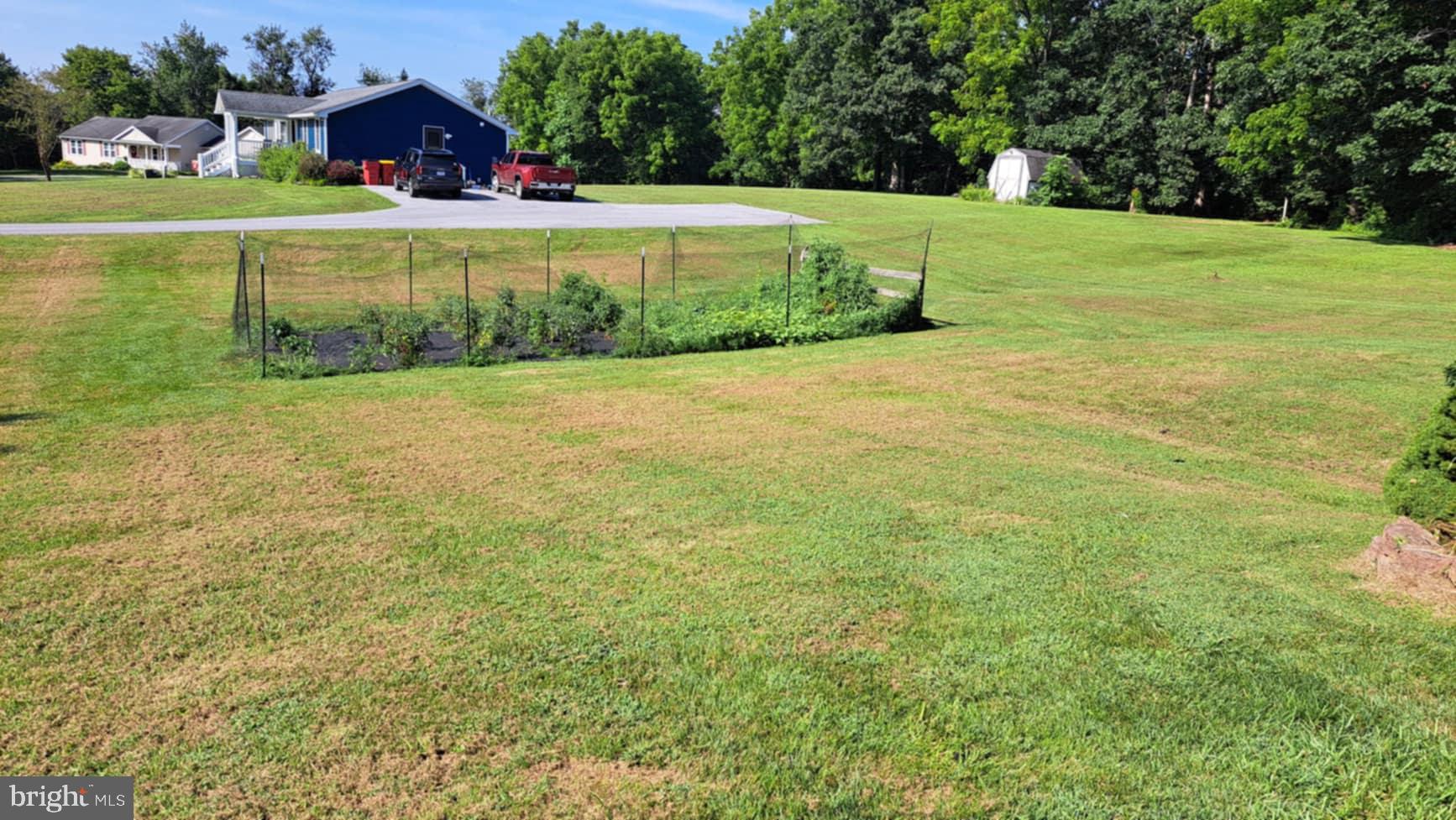 MEADOWLANDS - Residential