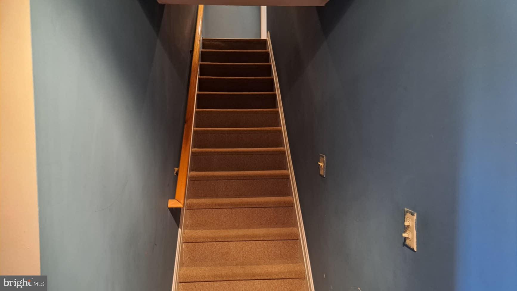 MEADOWLANDS - Residential