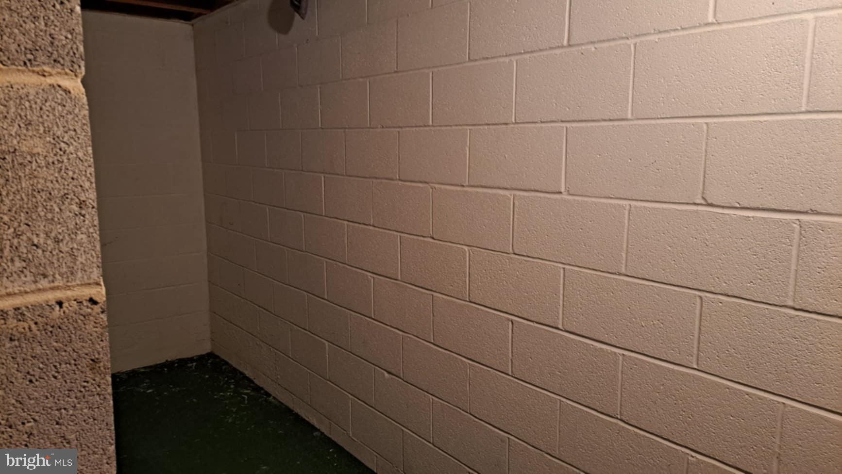 MEADOWLANDS - Residential