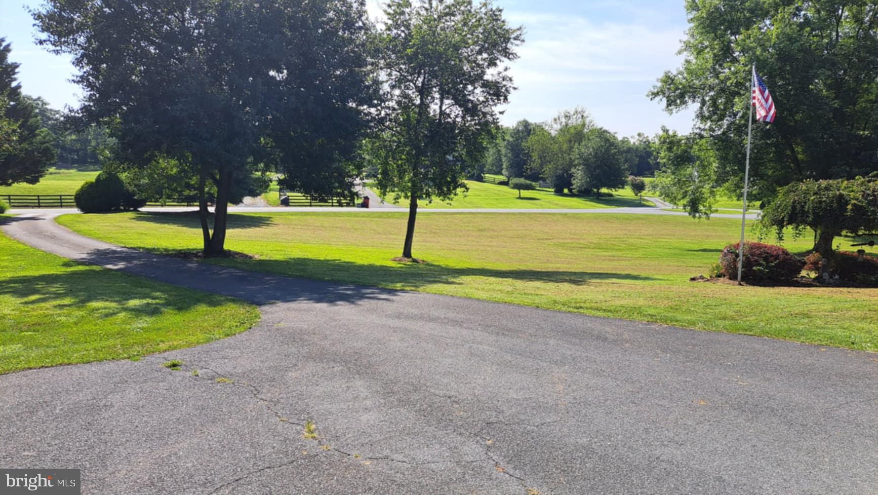 MEADOWLANDS - Residential