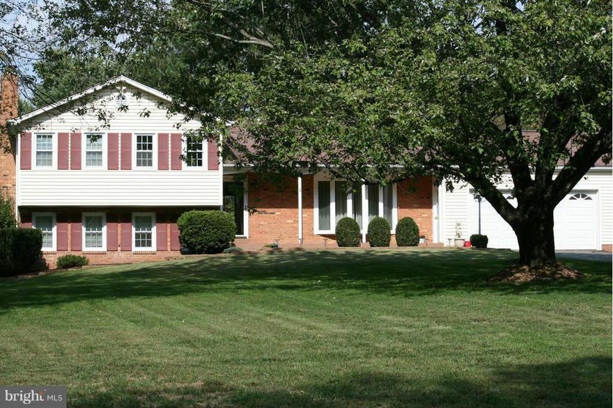 PRICE DROP*Be ready to be wowed*This 4BR/3BA split level is move-in ready*Sited on 1+acre lot*Upgrades Throughout* New Kitchen with SS appliances and Granite Counters*Large Sunroom Overlooks Lovely Yard*Deck w/ Gazebo*New Paint*New Carpet*New Thompson Creek Windows*Tons of Storage*Two Room Shed/Workshop*Attached Wood/Tool Shed*No HOA*Quiet Neighborhood*Pond View*Easy Commuter Access to 66 and 50.