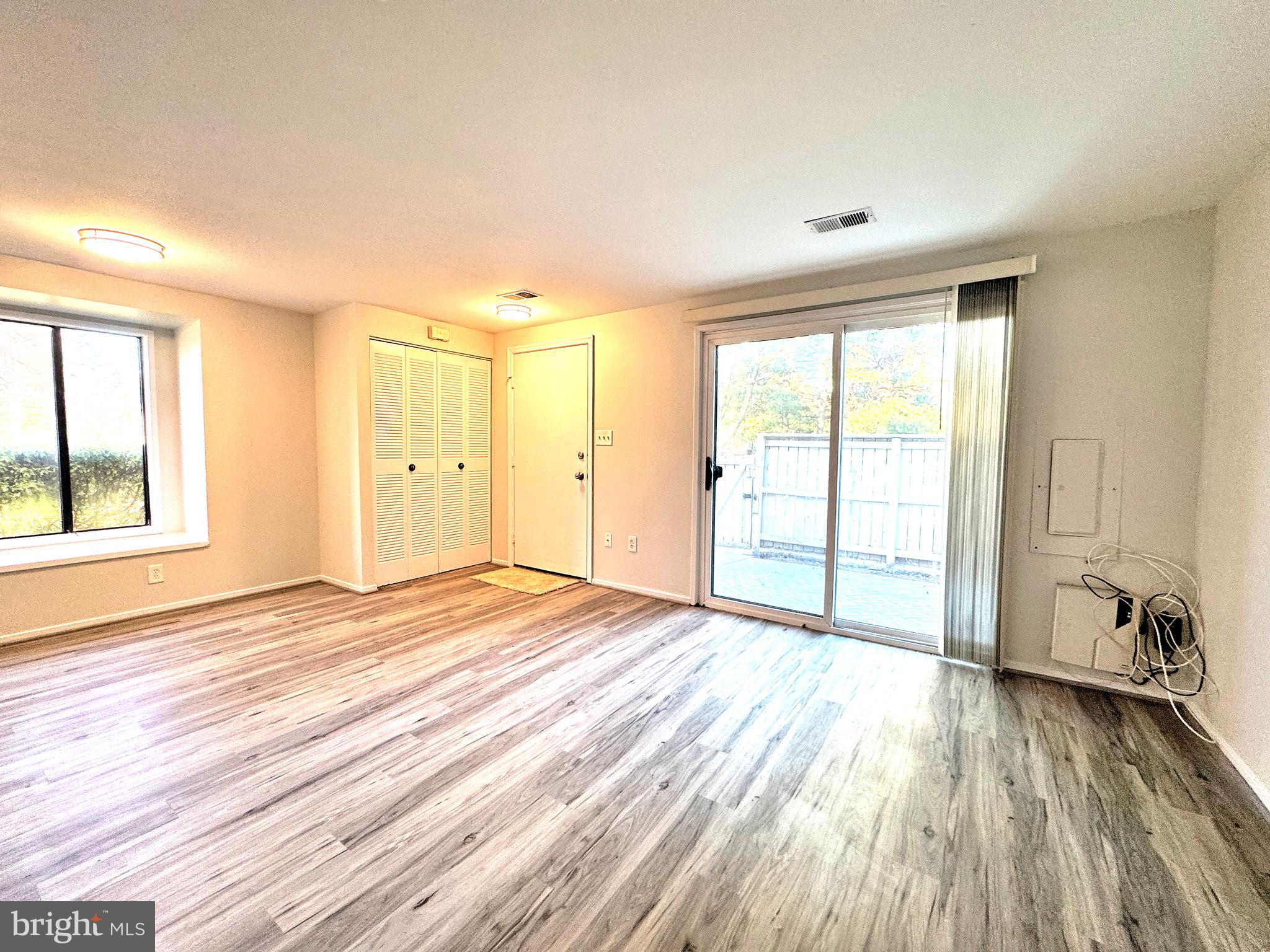 MCCONKEY - Residential Lease