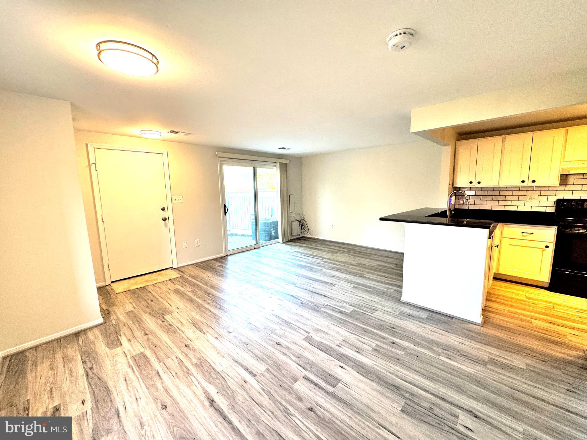 MCCONKEY - Residential Lease