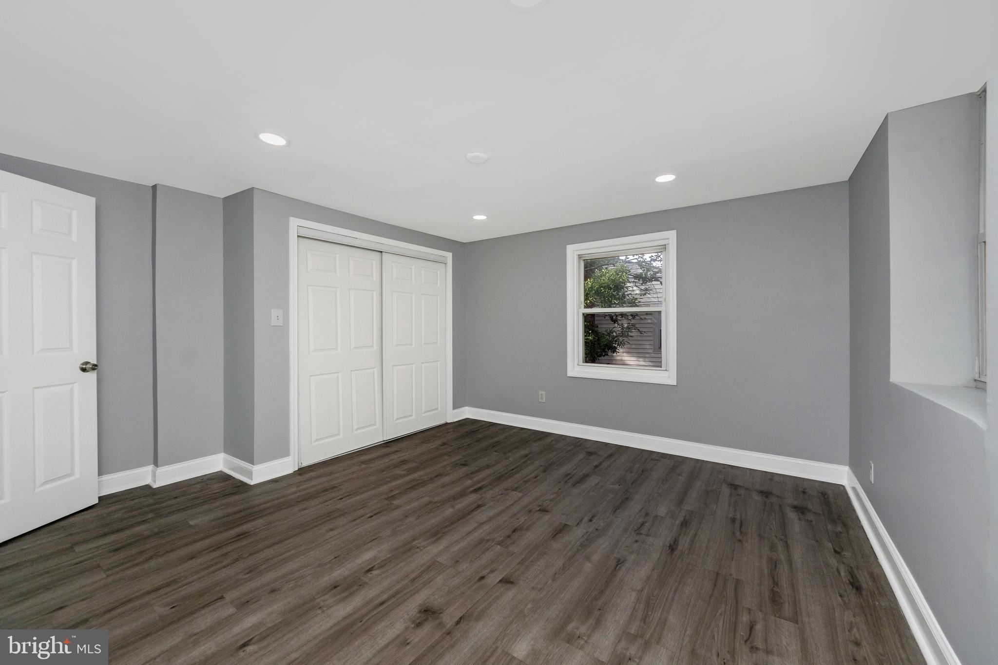 PALMER PARK - Residential Lease