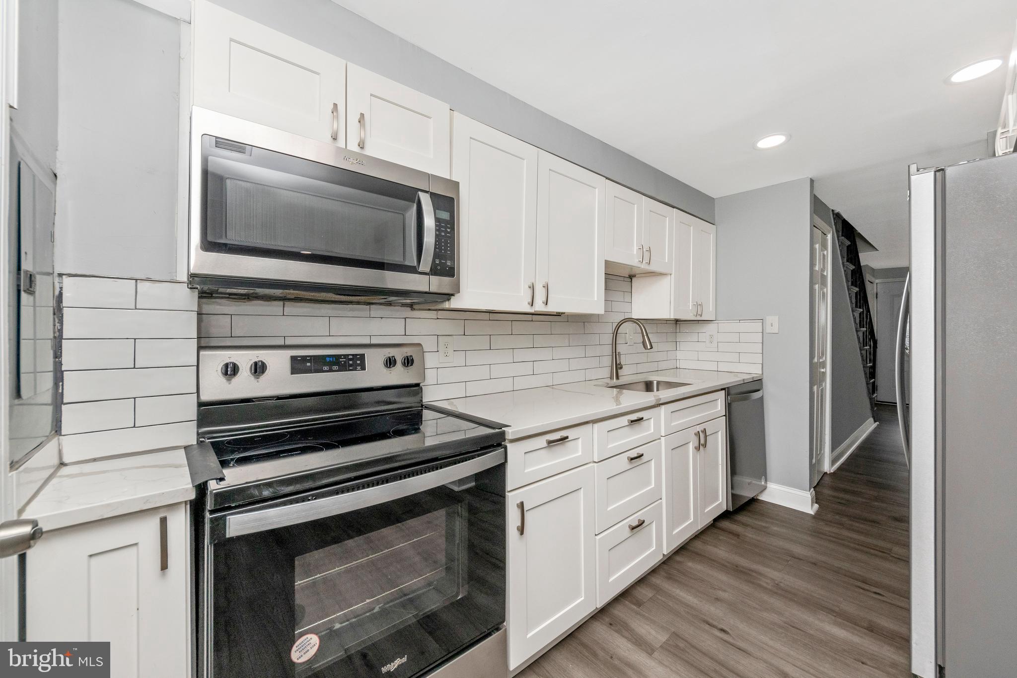 PALMER PARK - Residential Lease