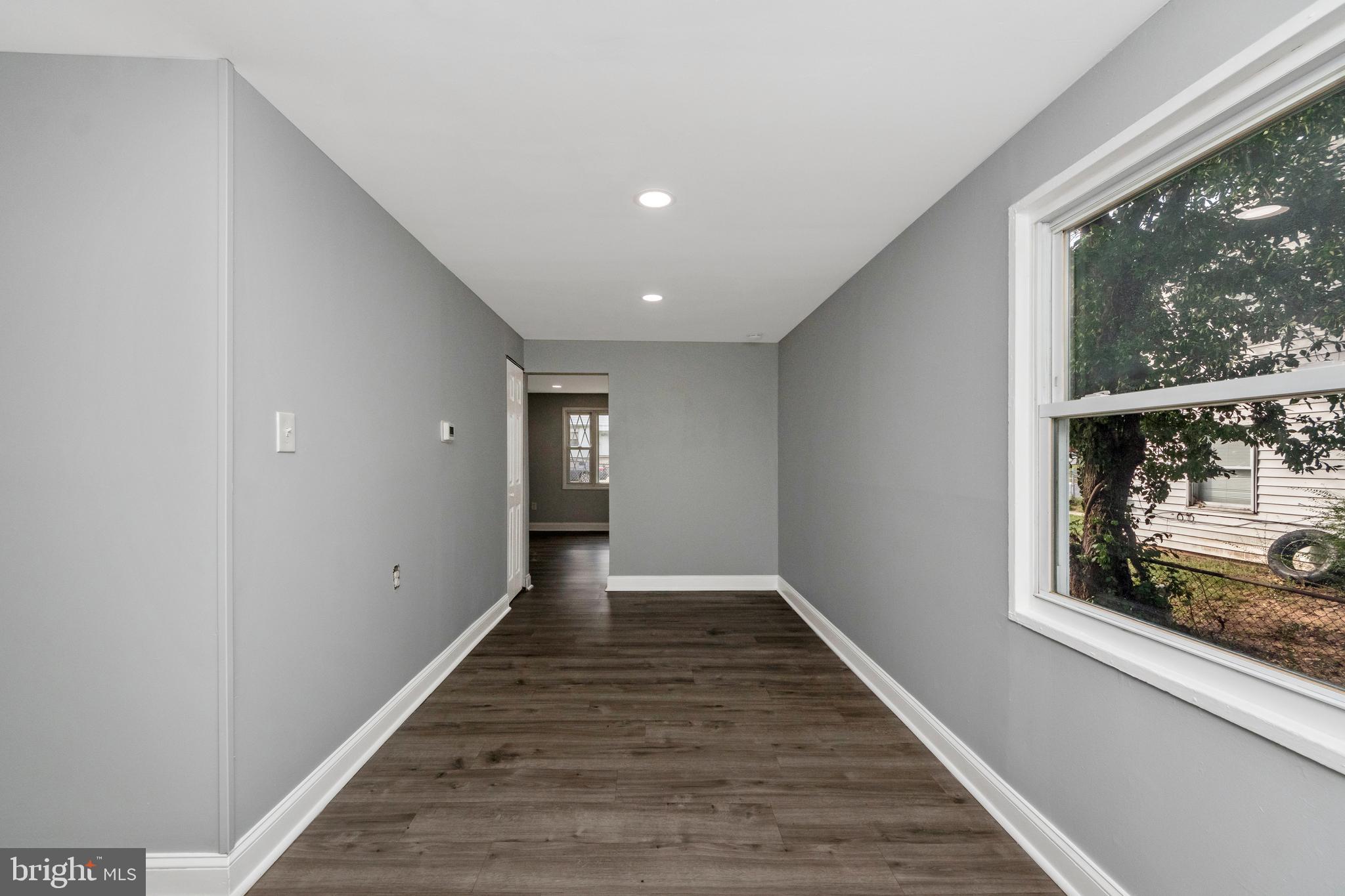 PALMER PARK - Residential Lease