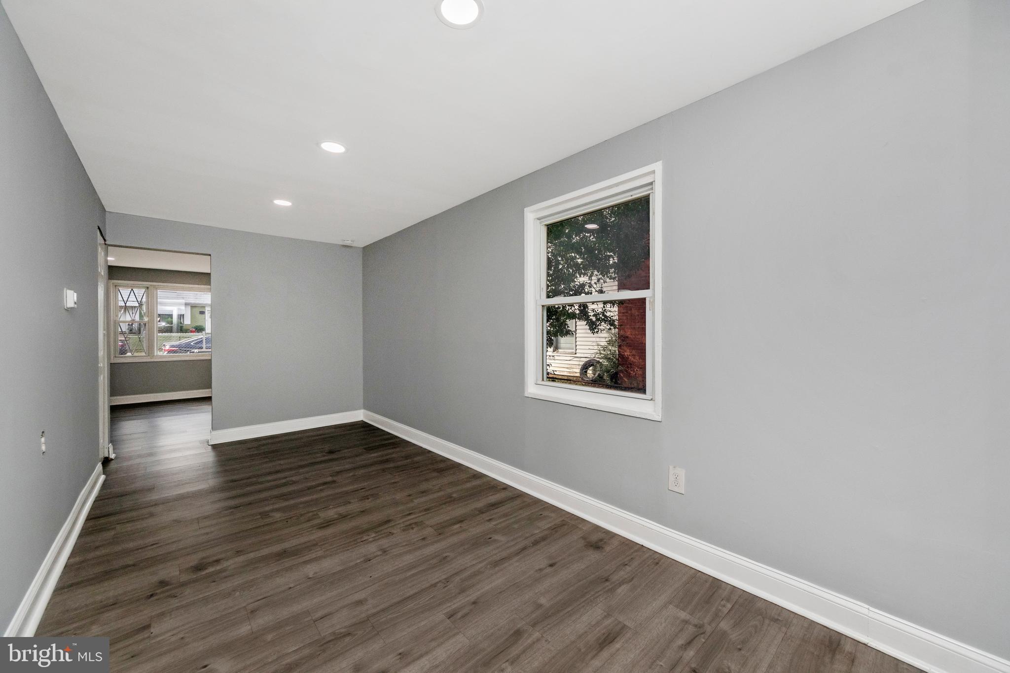 PALMER PARK - Residential Lease