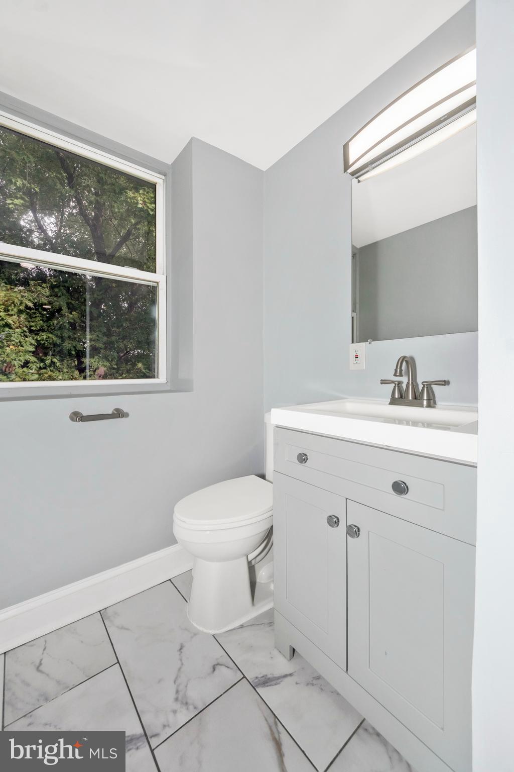 PALMER PARK - Residential Lease