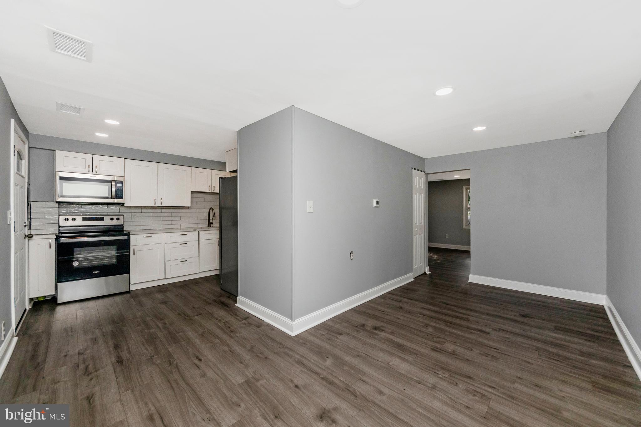 PALMER PARK - Residential Lease