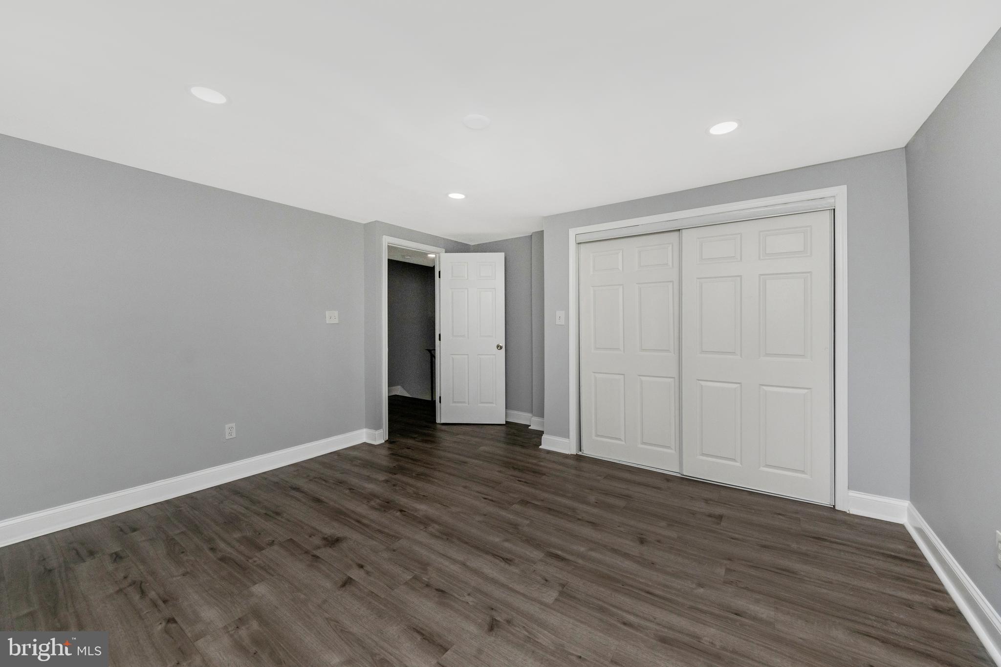 PALMER PARK - Residential Lease