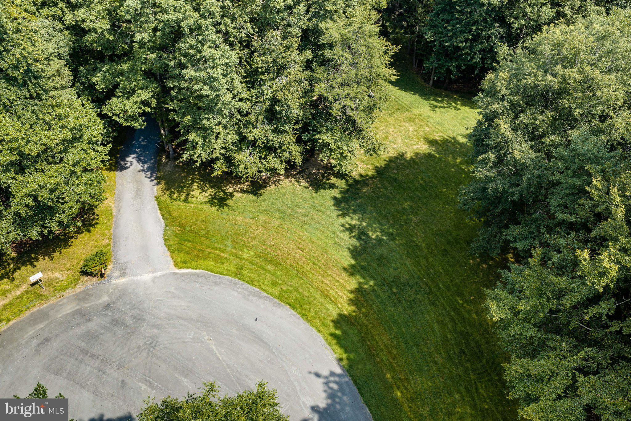 4179 LINDSAY COURT