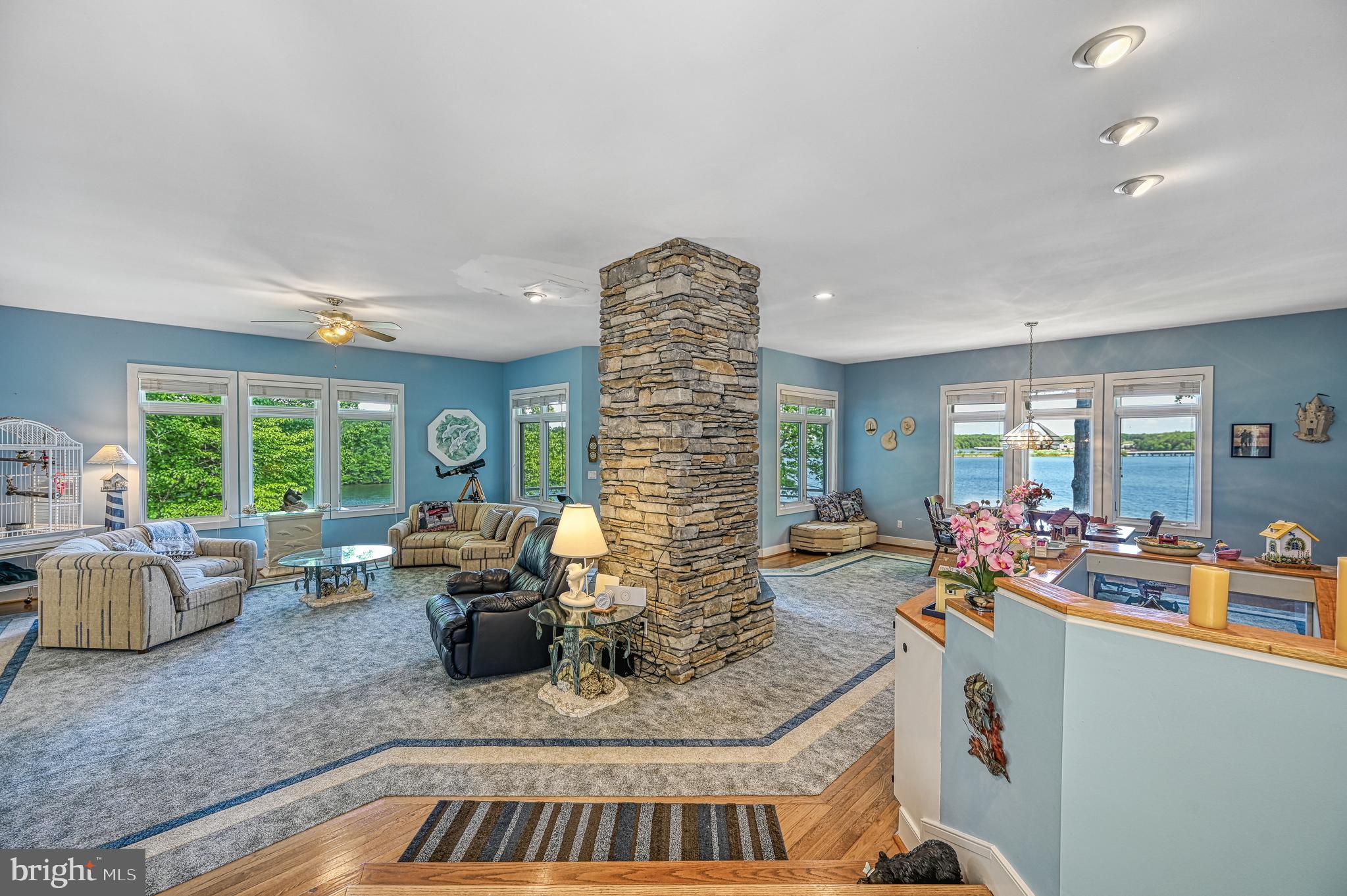 GRANDVIEW - Residential