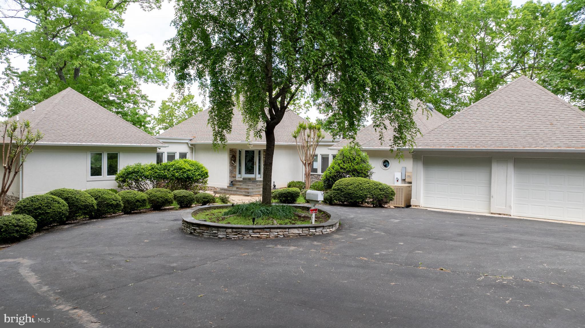 GRANDVIEW - Residential