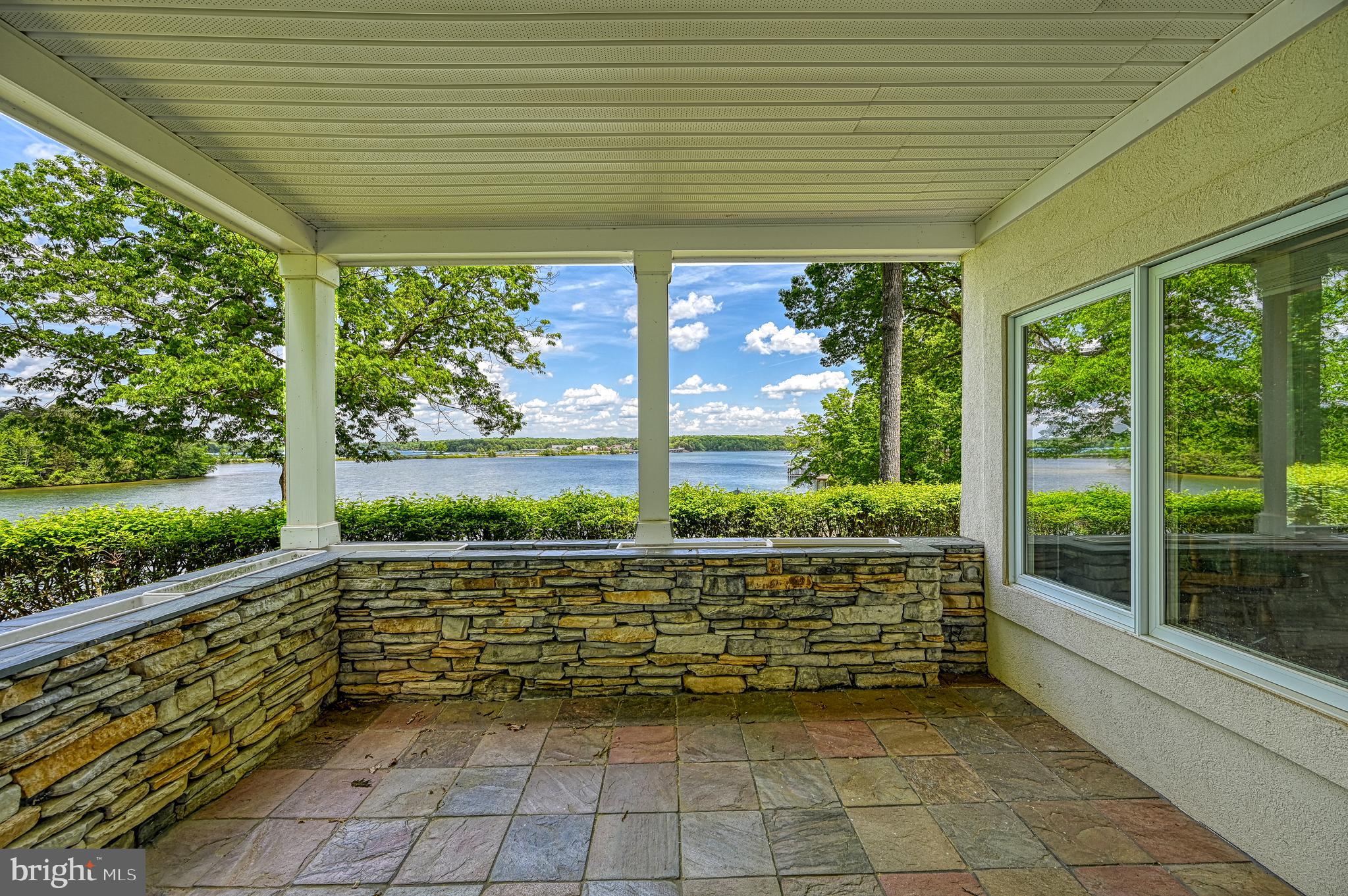 GRANDVIEW - Residential