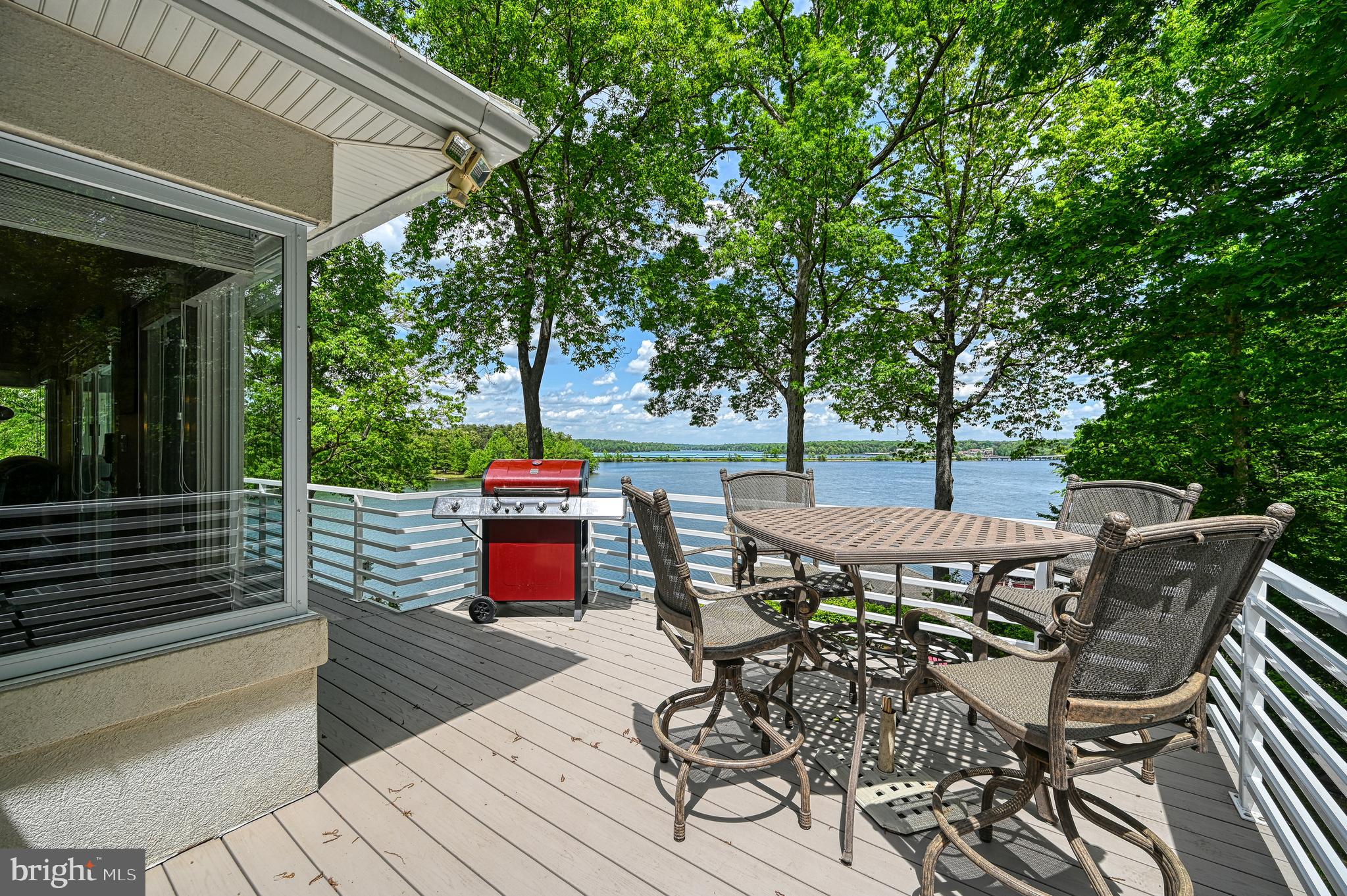 GRANDVIEW - Residential