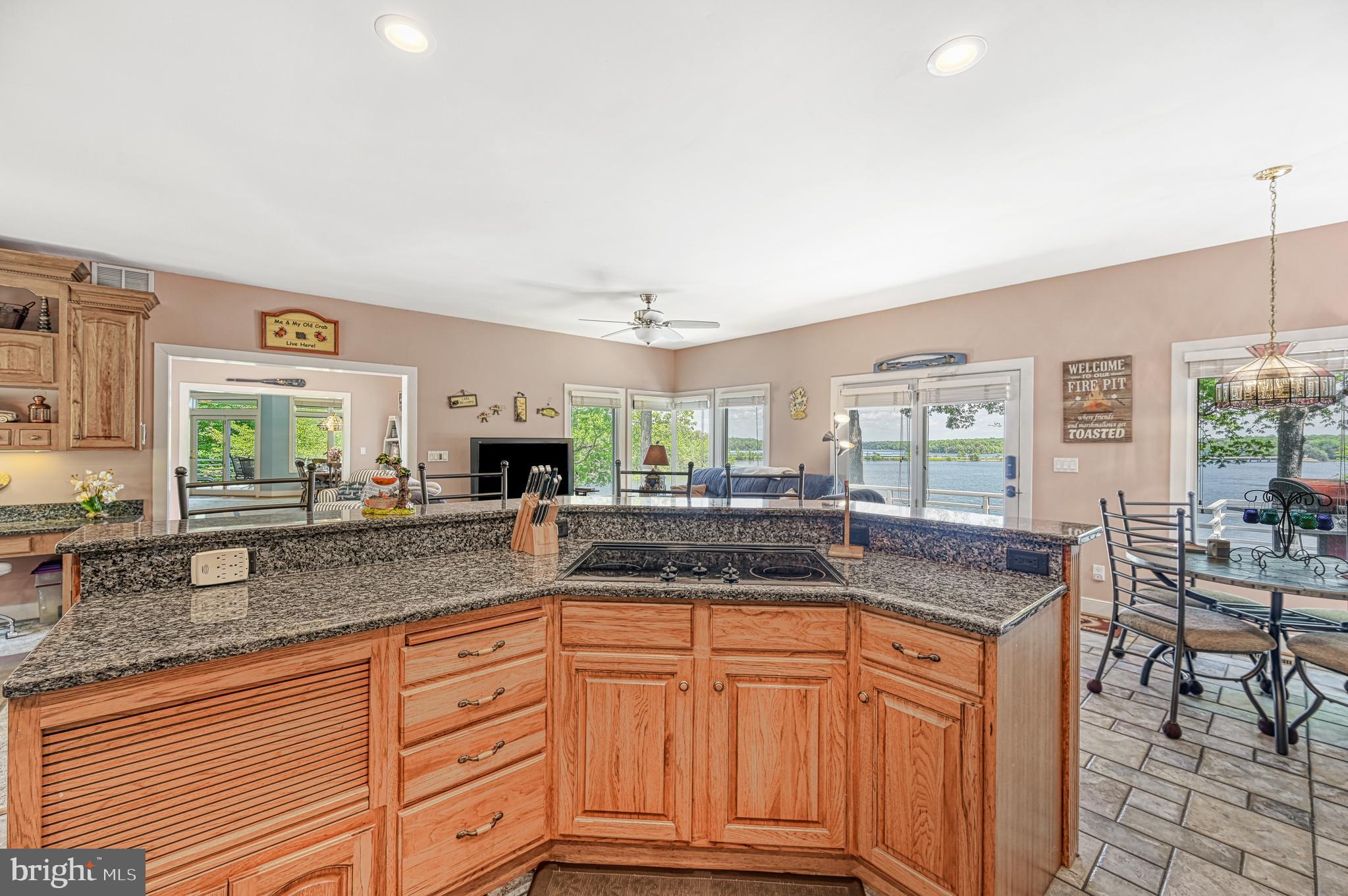 GRANDVIEW - Residential