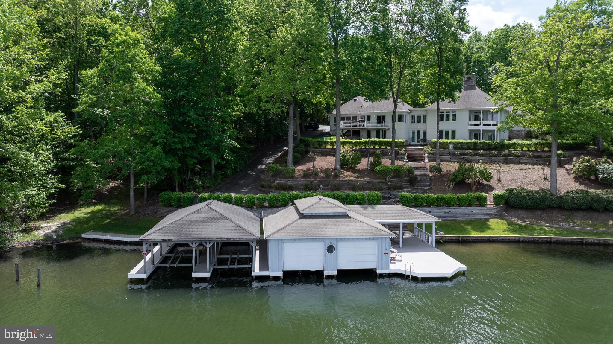 GRANDVIEW - Residential