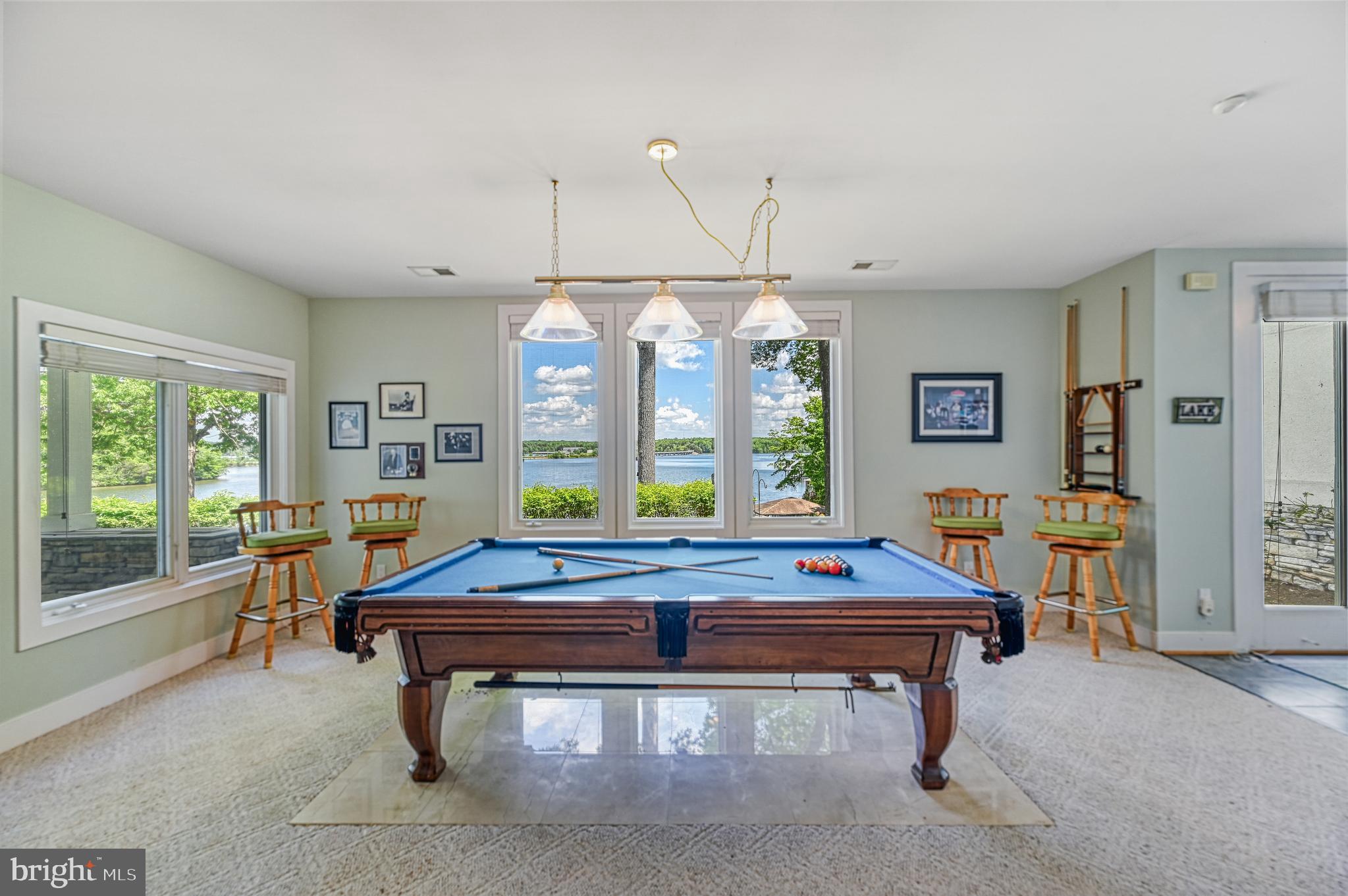 GRANDVIEW - Residential