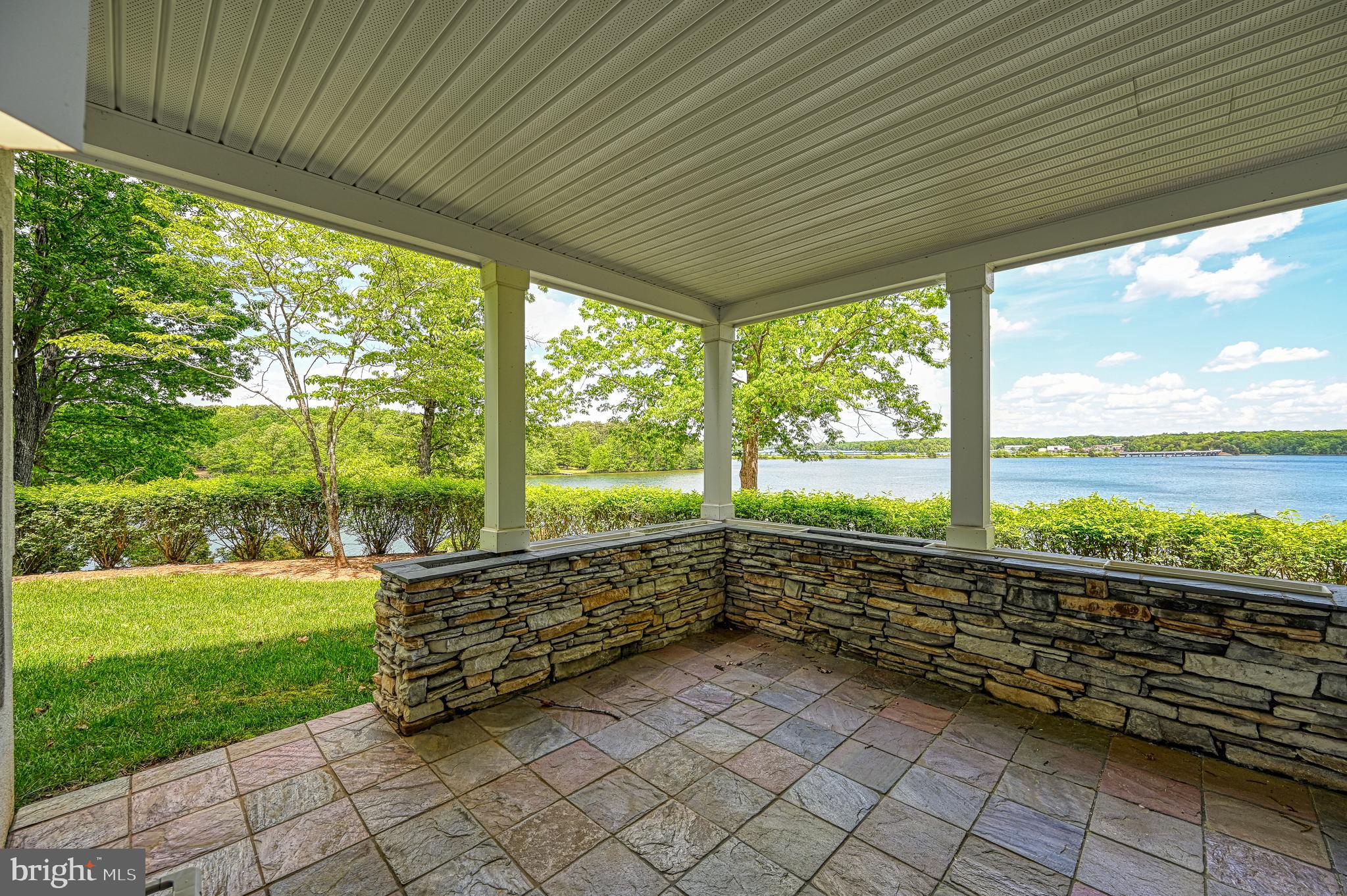 GRANDVIEW - Residential