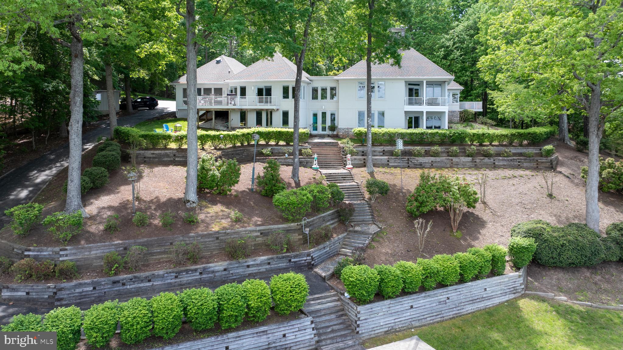 GRANDVIEW - Residential