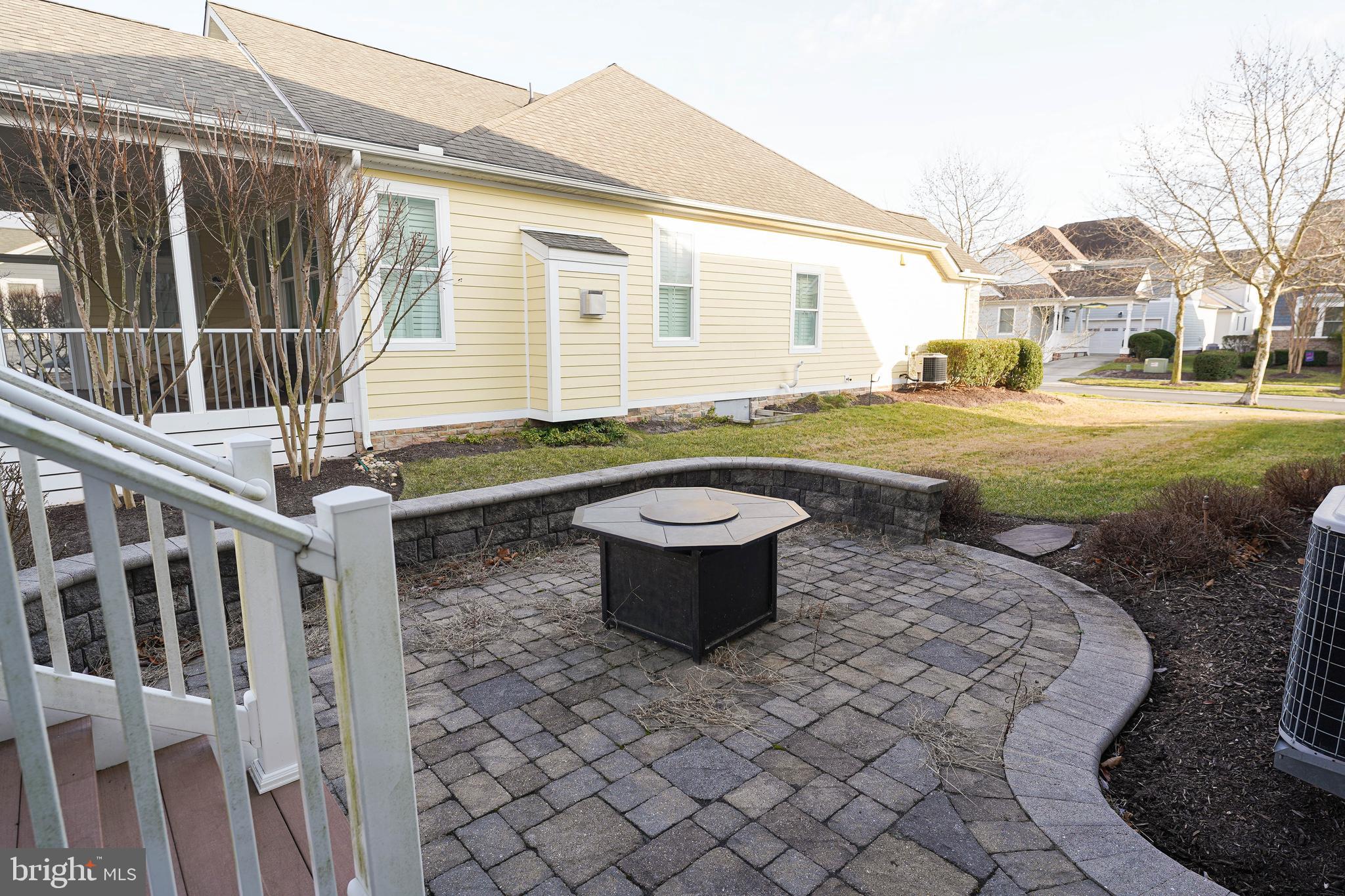 BAYSIDE - Residential