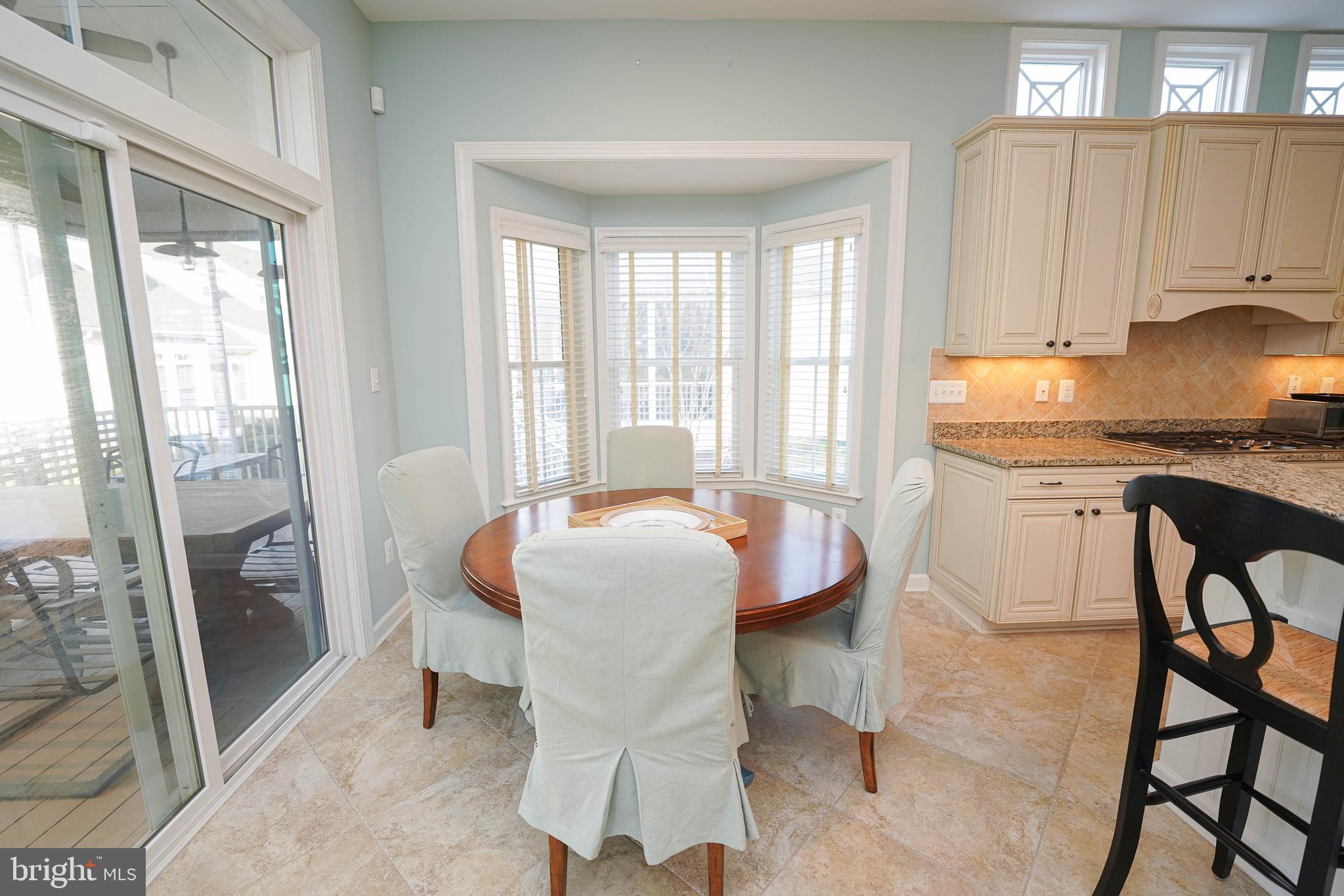 BAYSIDE - Residential