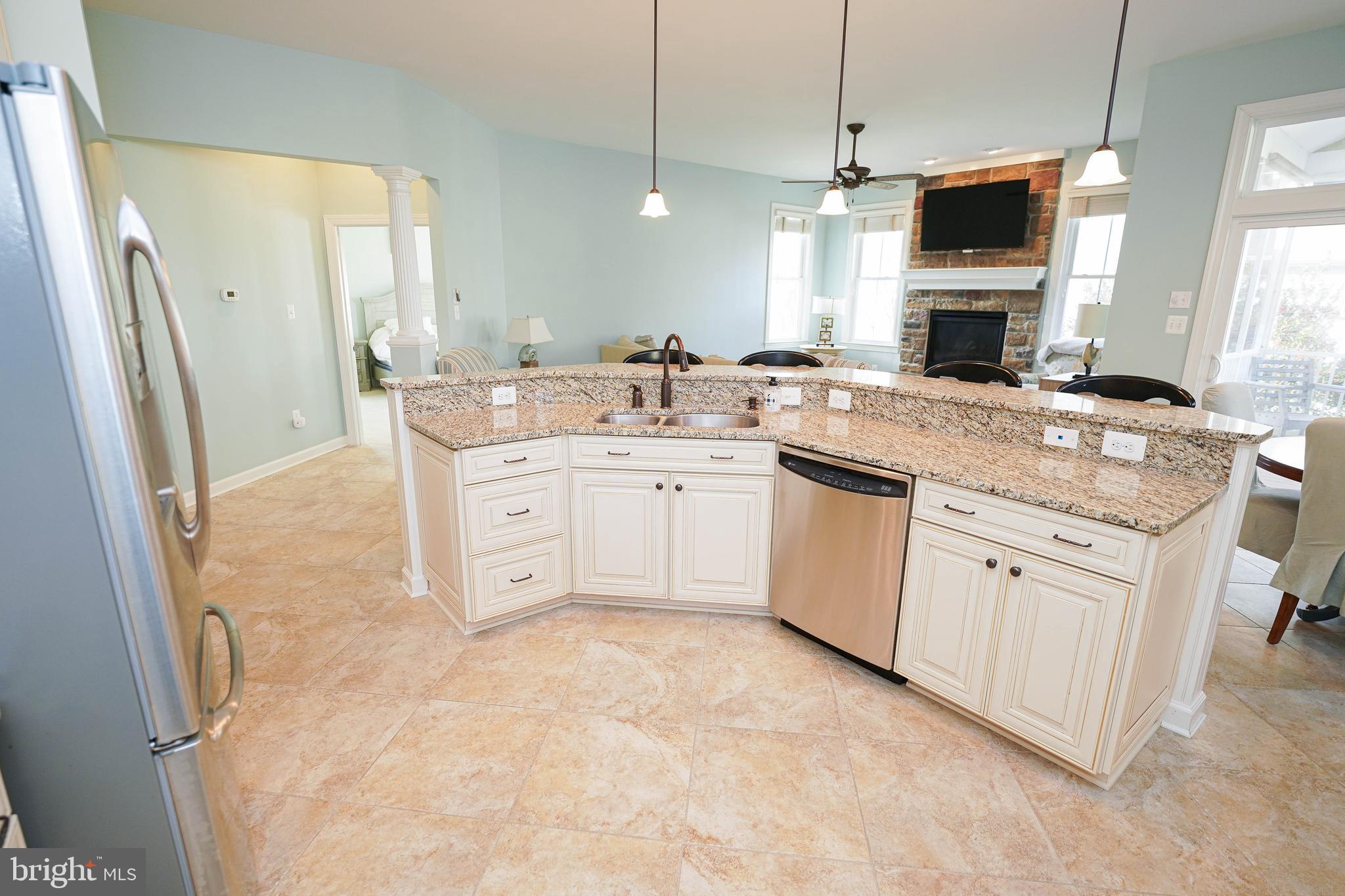 BAYSIDE - Residential