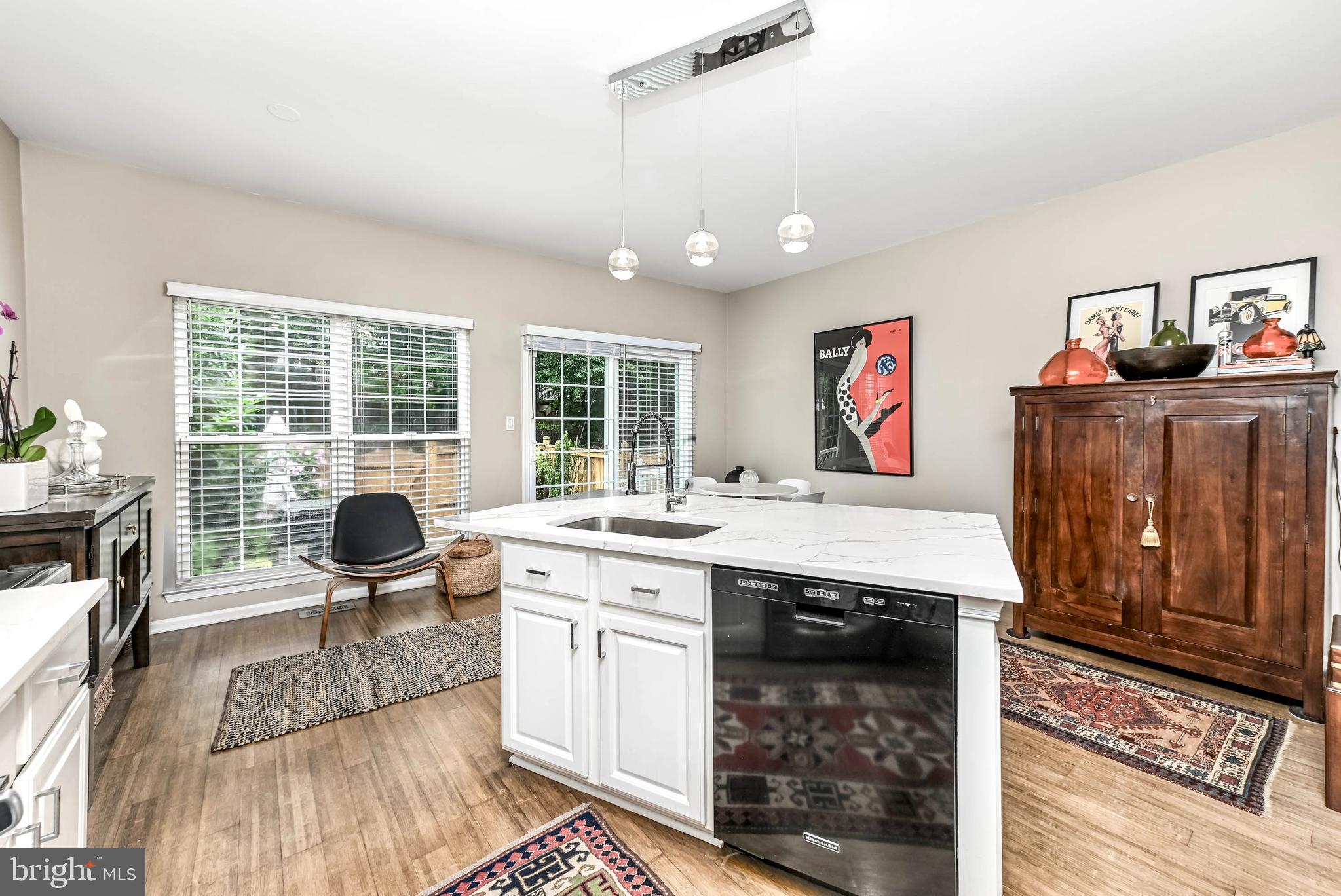 VINTAGE PLACE - Residential