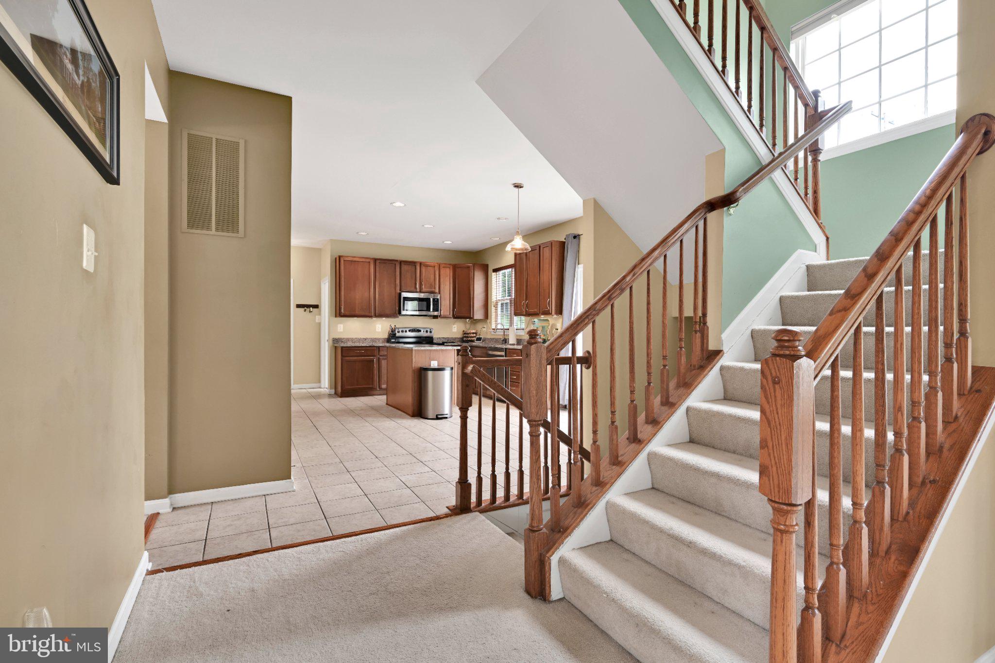 2720 QUAKER COURT