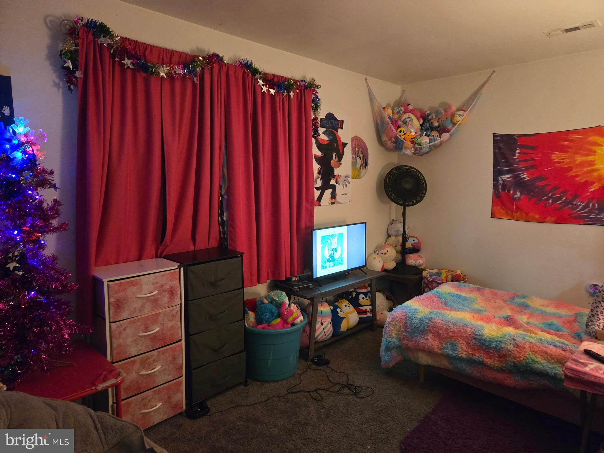 SUNRISE CONDOMINIUMS - Residential