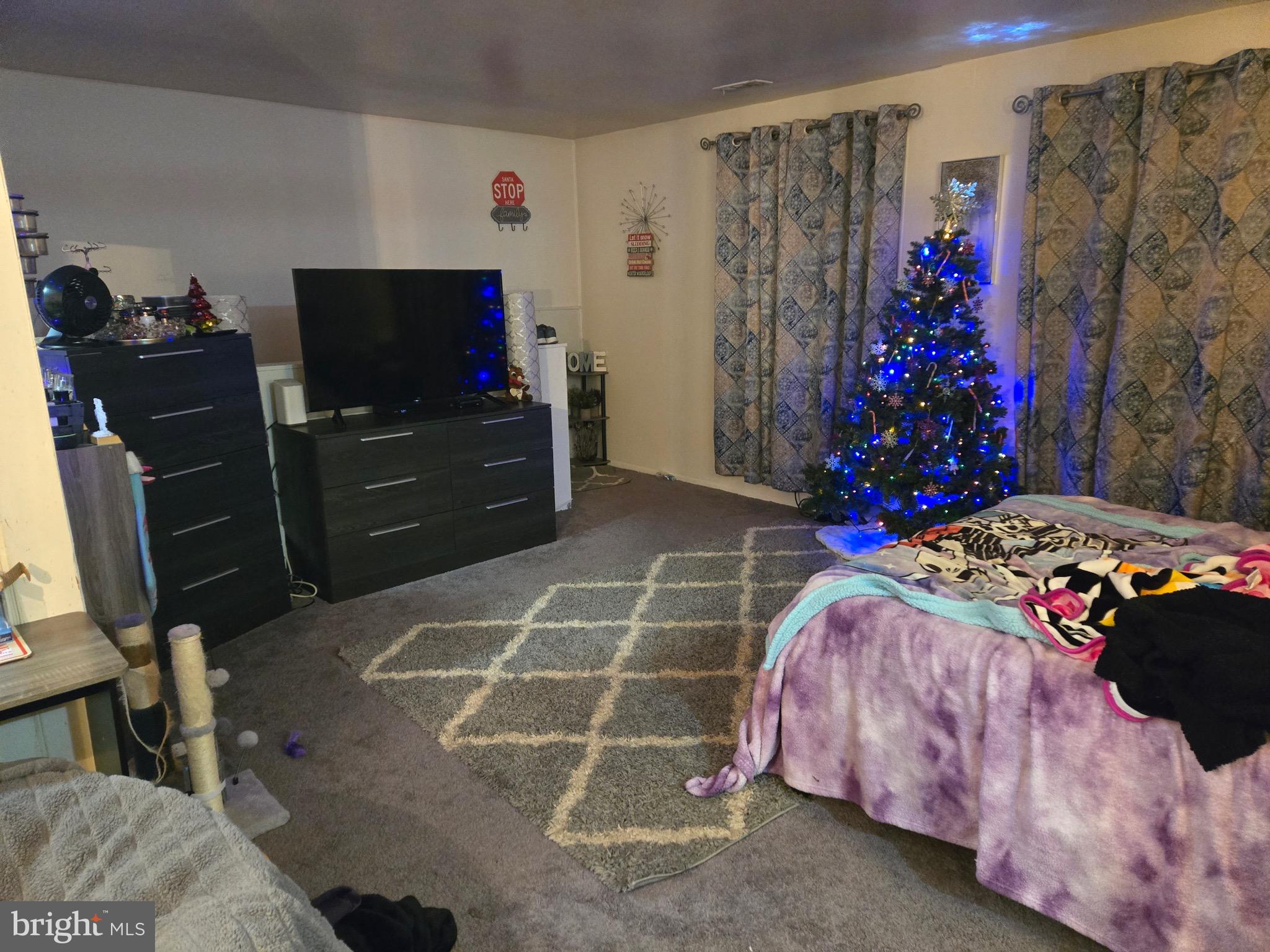 SUNRISE CONDOMINIUMS - Residential