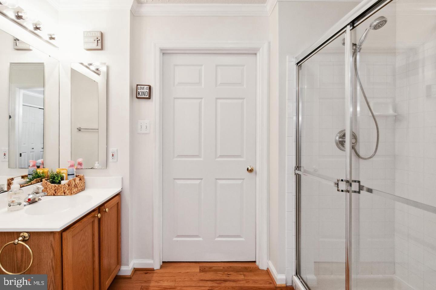 BCKGHM CND@OWGS MS NW TN - Residential Lease