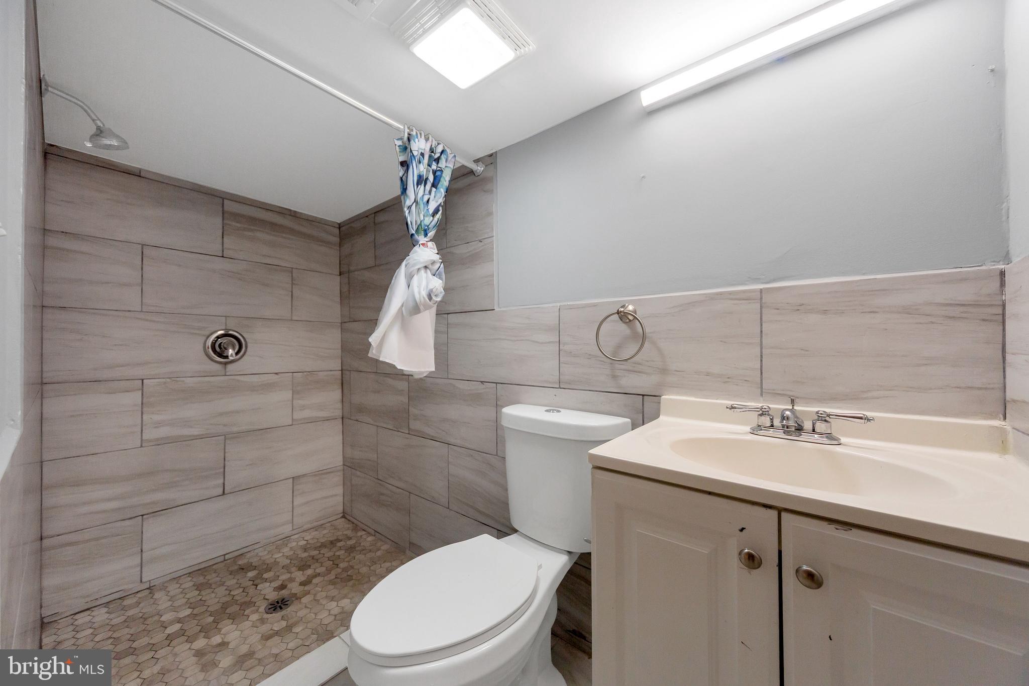 DREXEL HILL - Residential