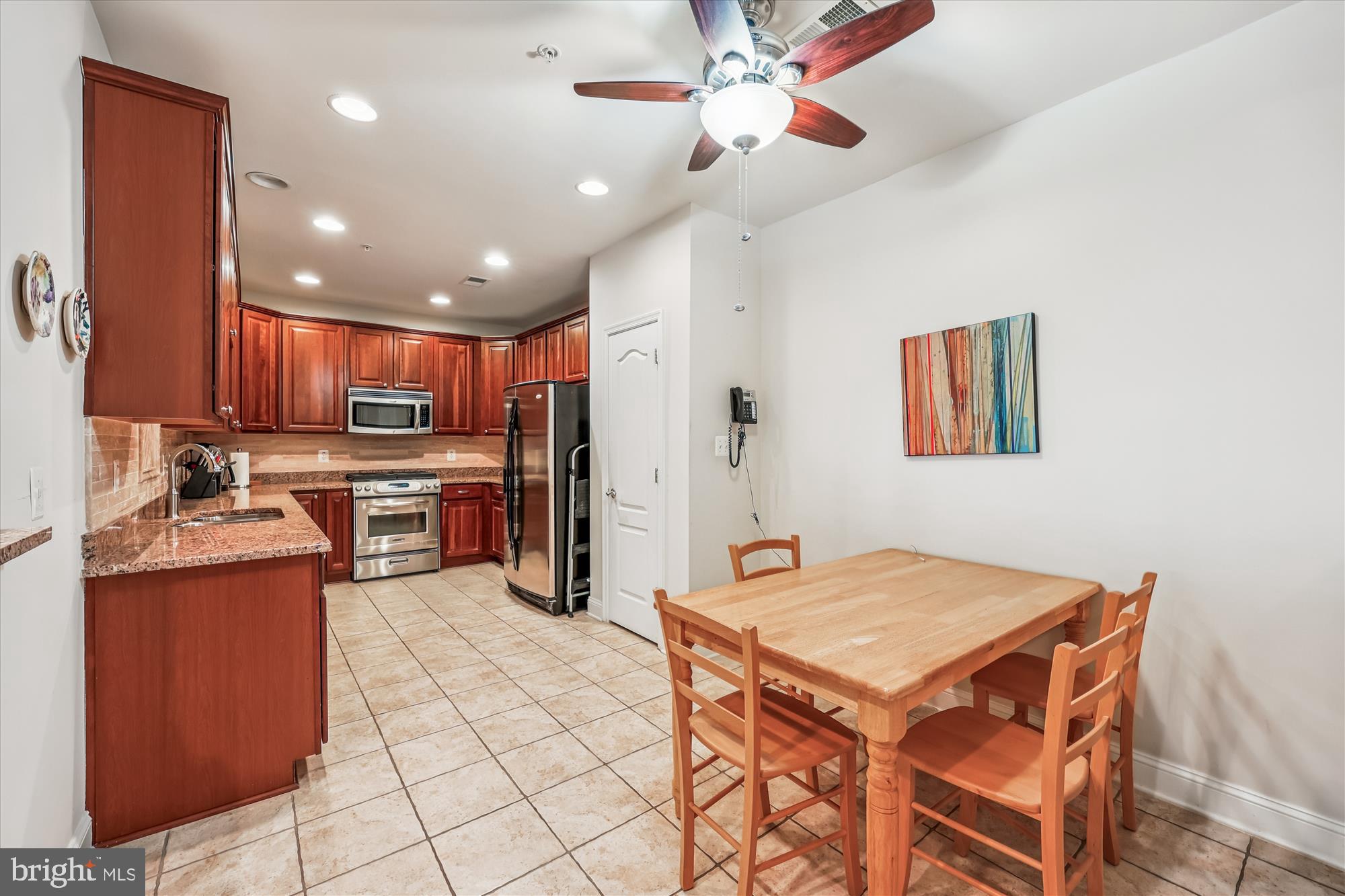 KING FARM BAILEYS COMMON - Residential