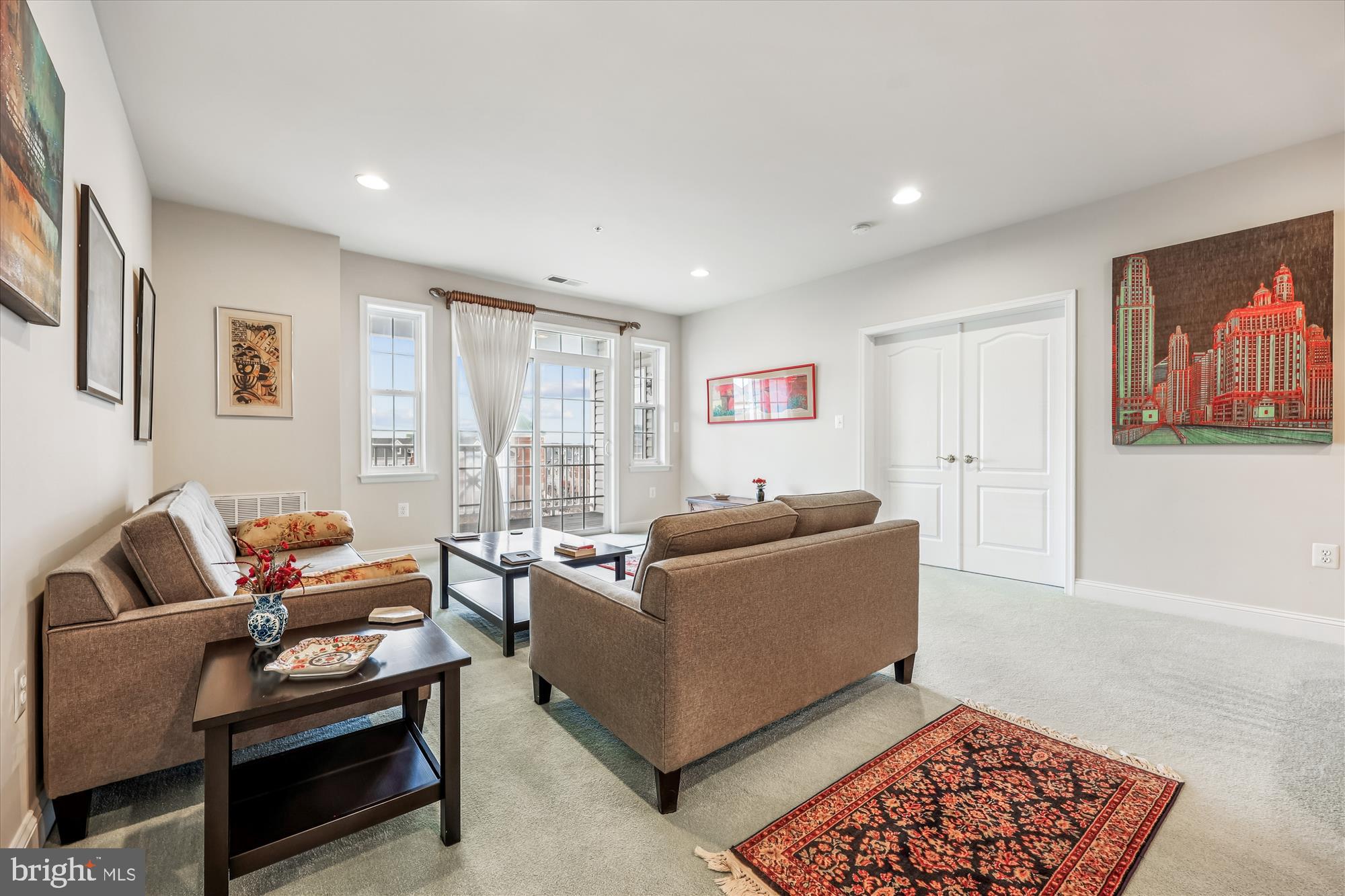 KING FARM BAILEYS COMMON - Residential