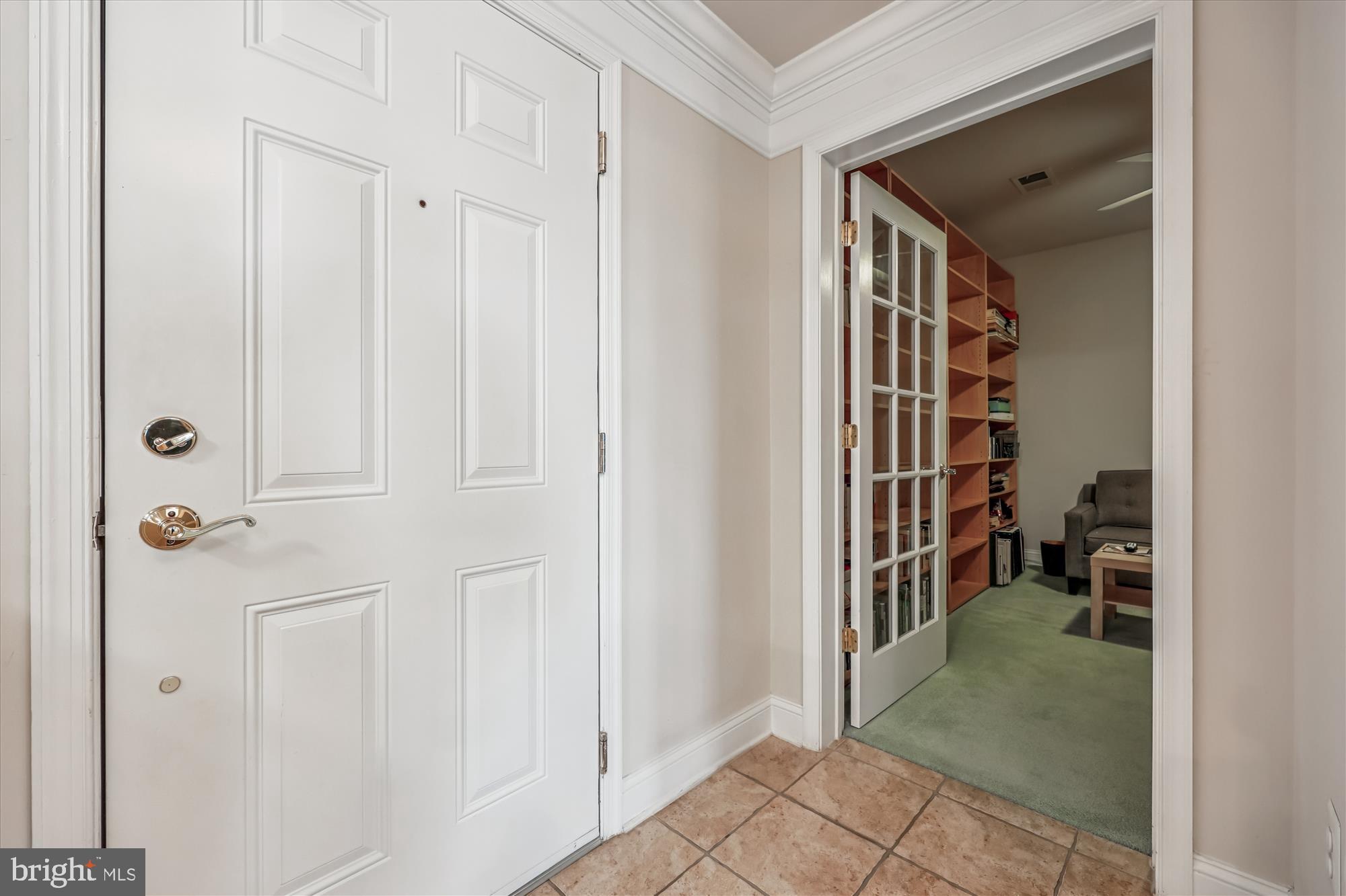 KING FARM BAILEYS COMMON - Residential