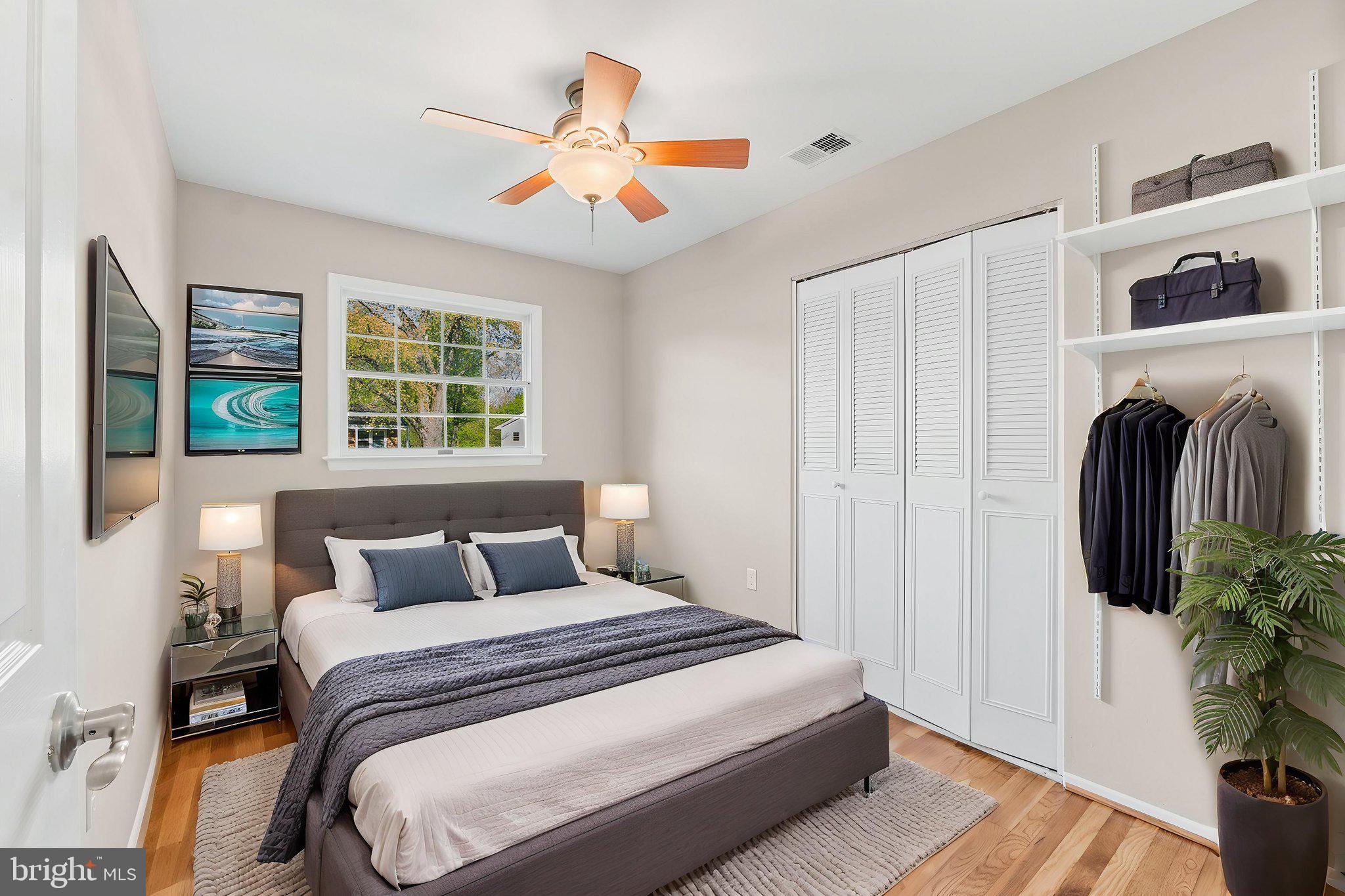 DALE CITY - Residential