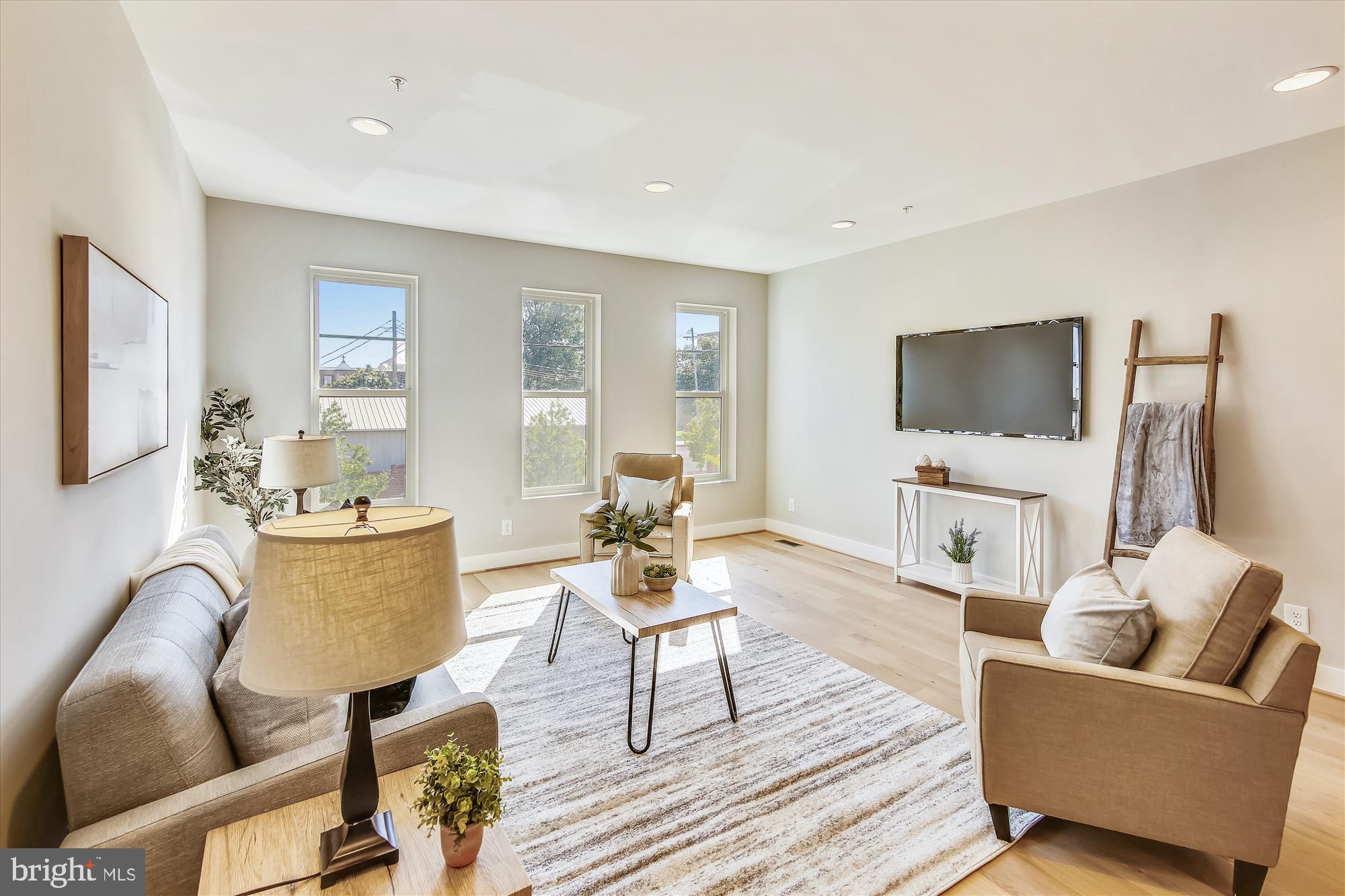 CANTON - Residential