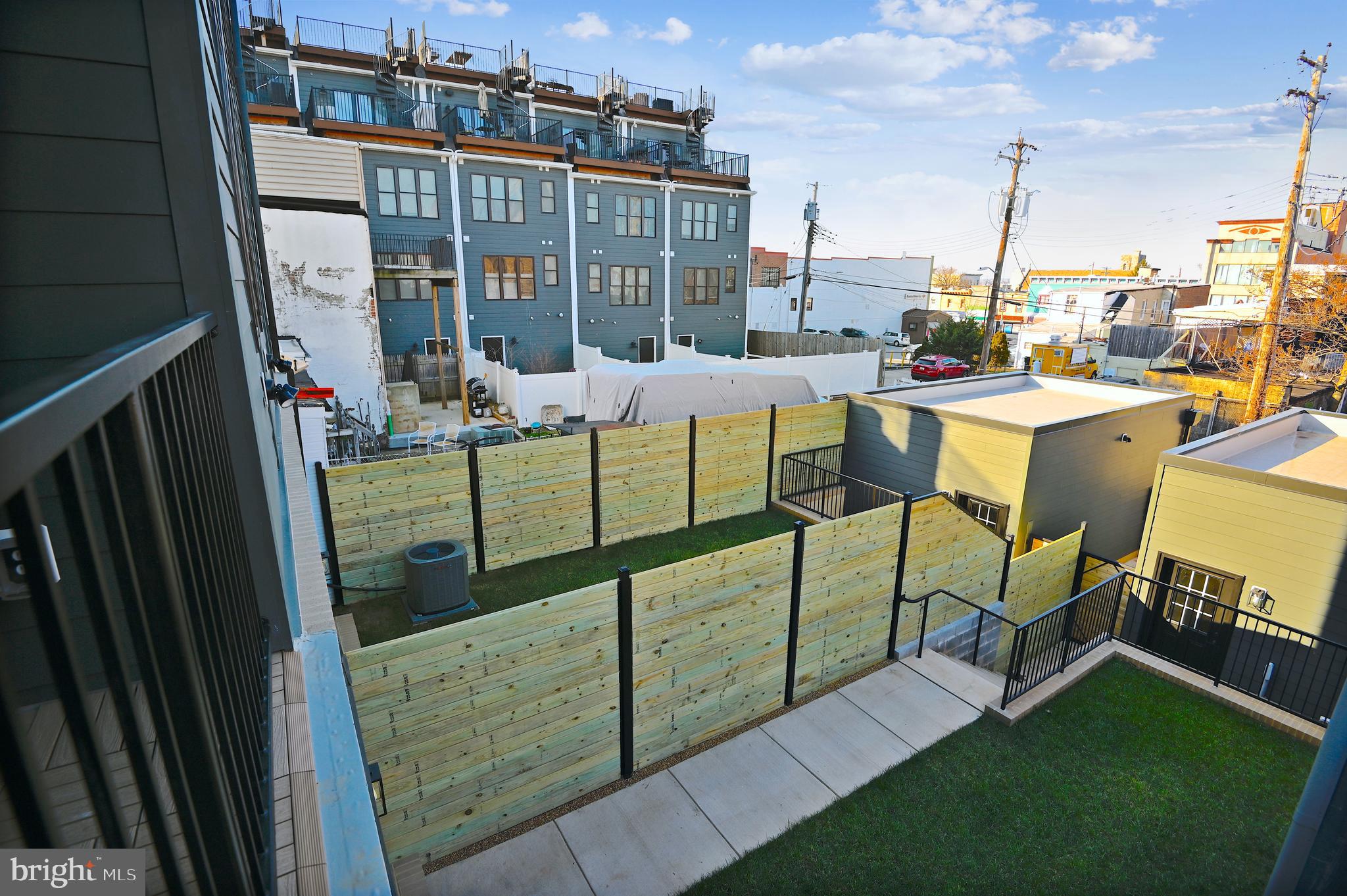 CANTON - Residential