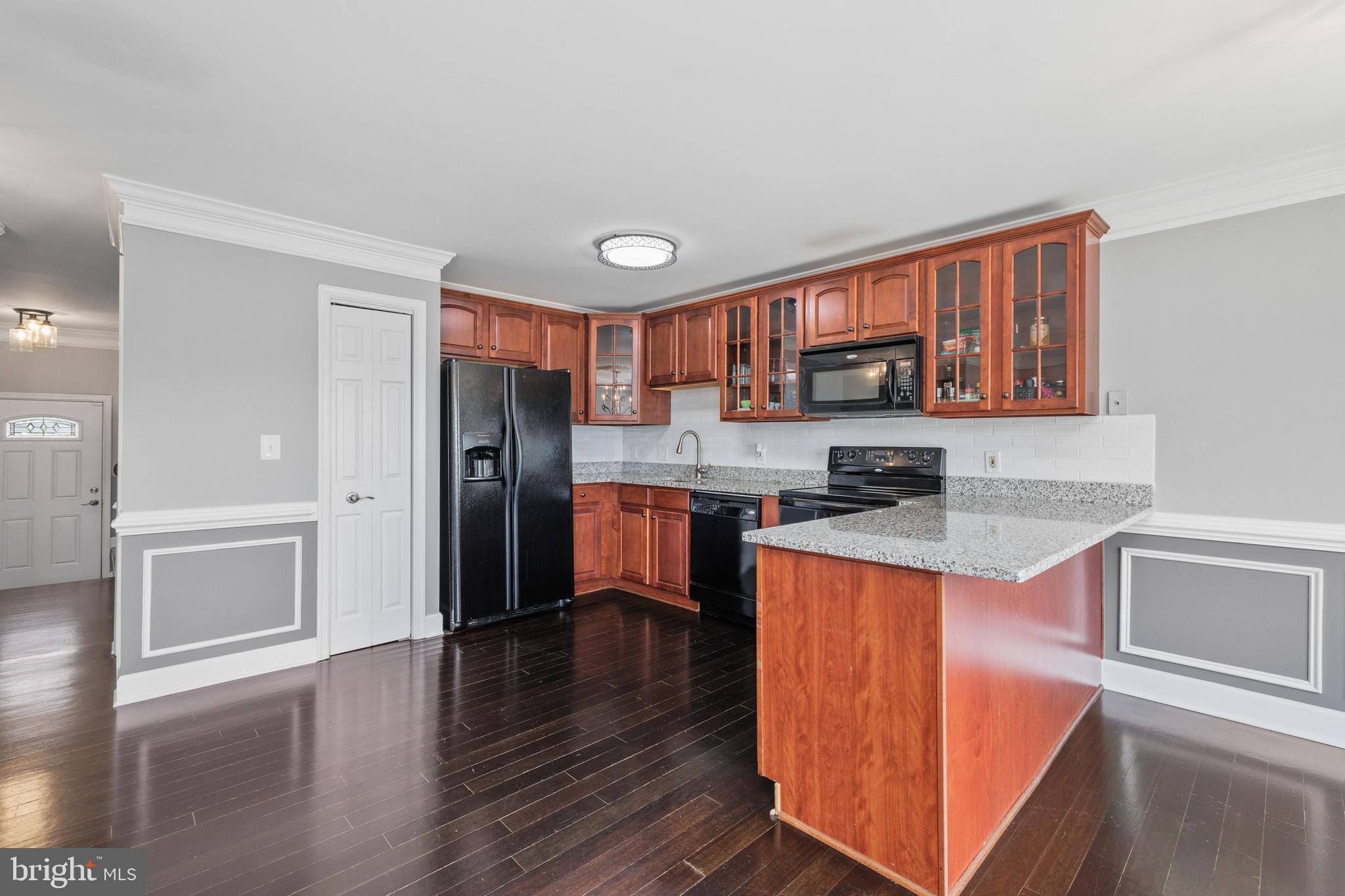 HIGHPOINTE - Residential