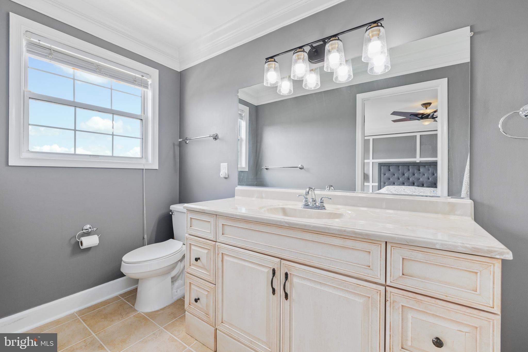 HIGHPOINTE - Residential