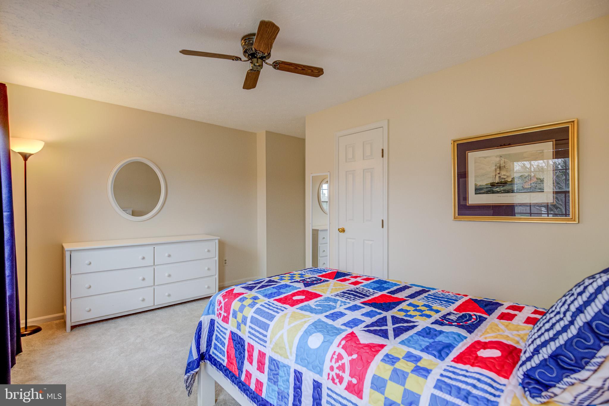 SHERMAN MEADOWS - Residential