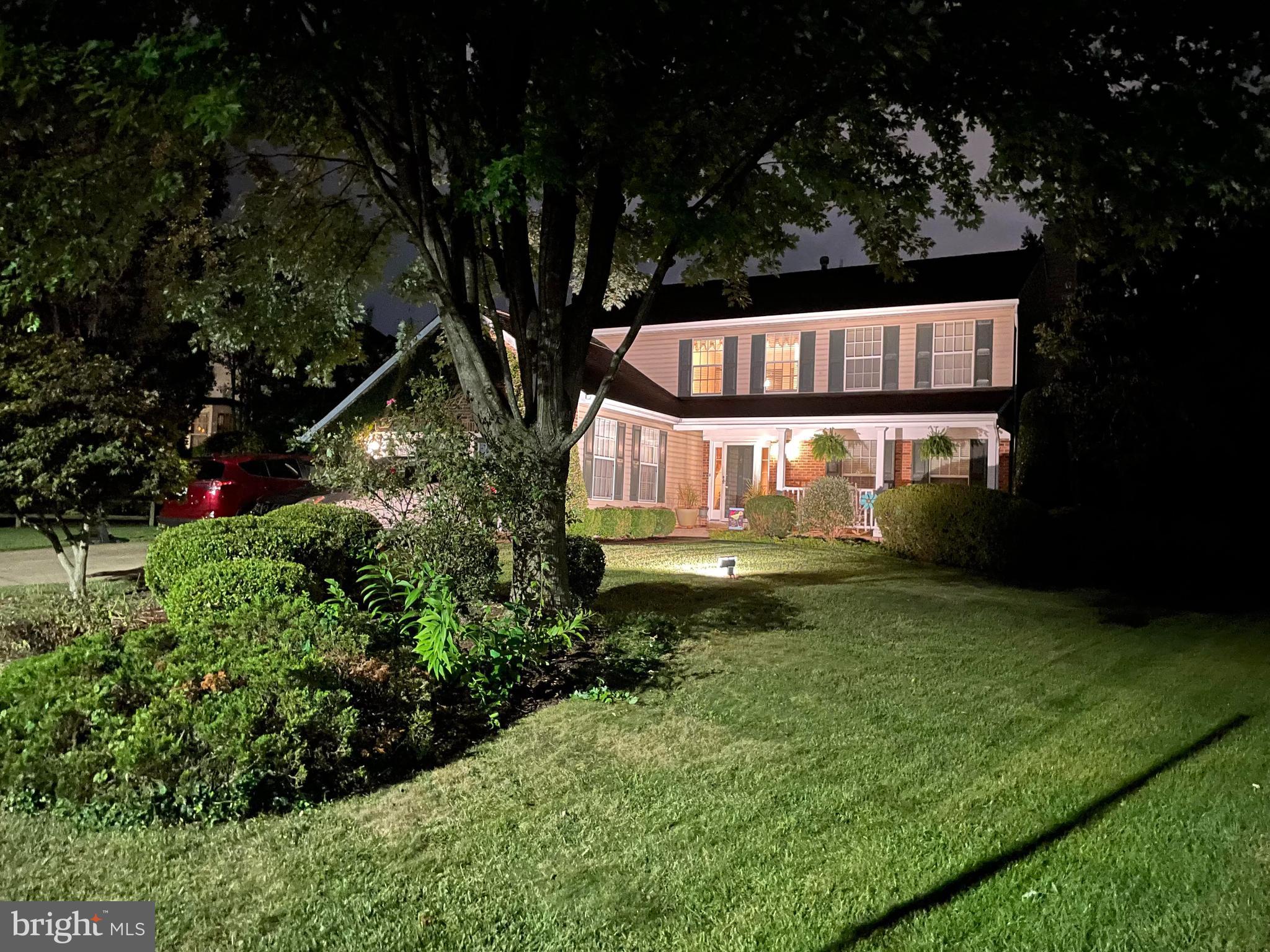 SHERMAN MEADOWS - Residential