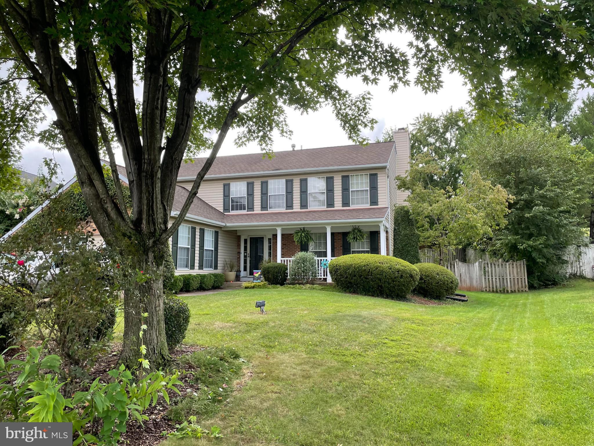 SHERMAN MEADOWS - Residential