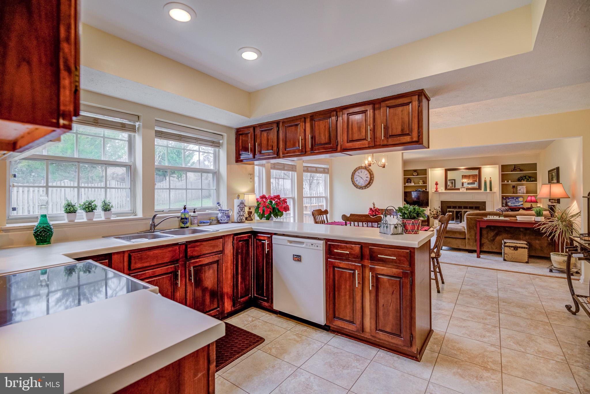 SHERMAN MEADOWS - Residential