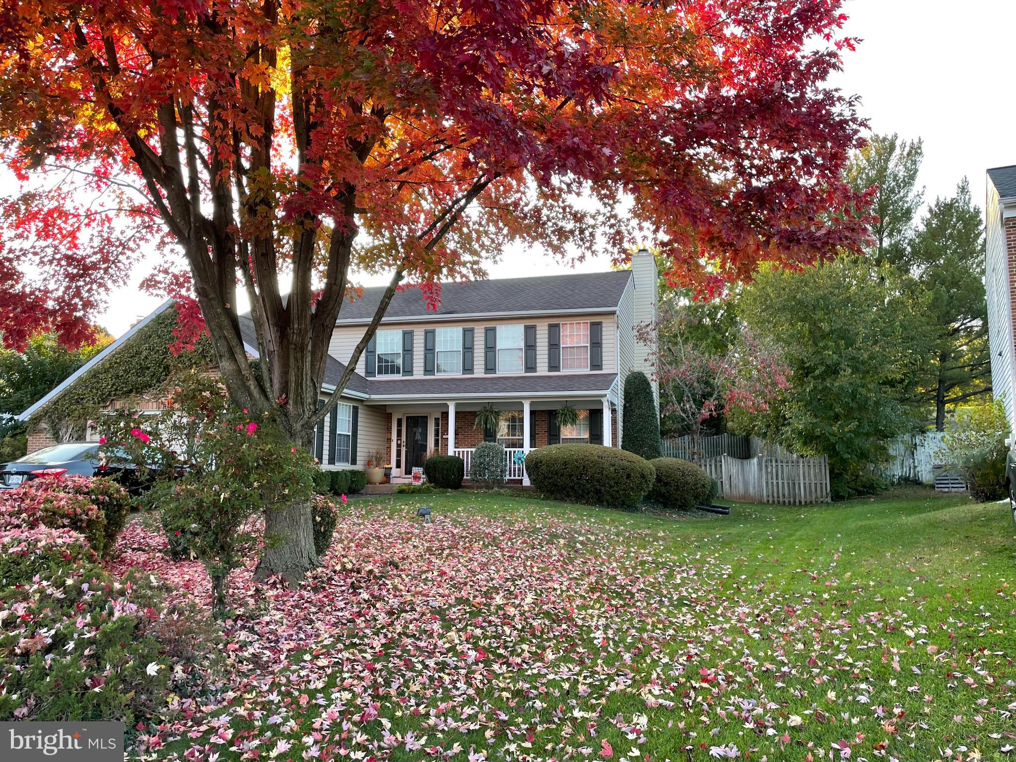 SHERMAN MEADOWS - Residential