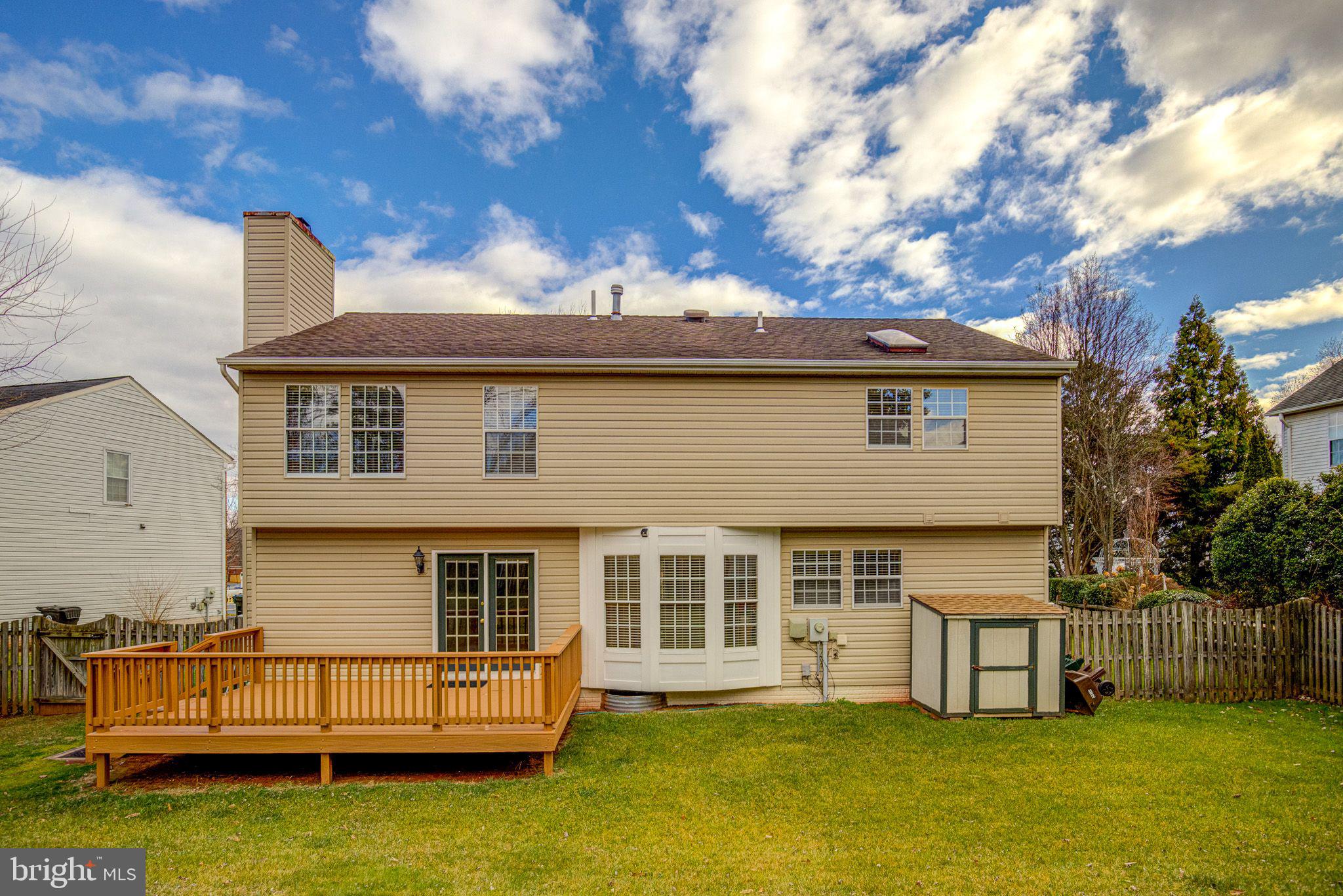 SHERMAN MEADOWS - Residential