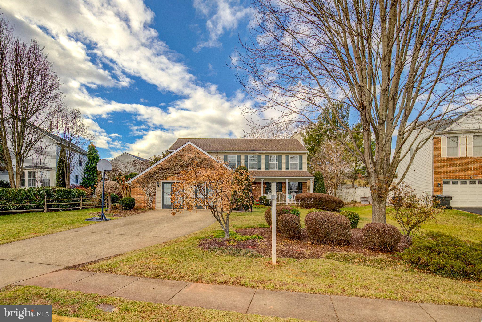 SHERMAN MEADOWS - Residential