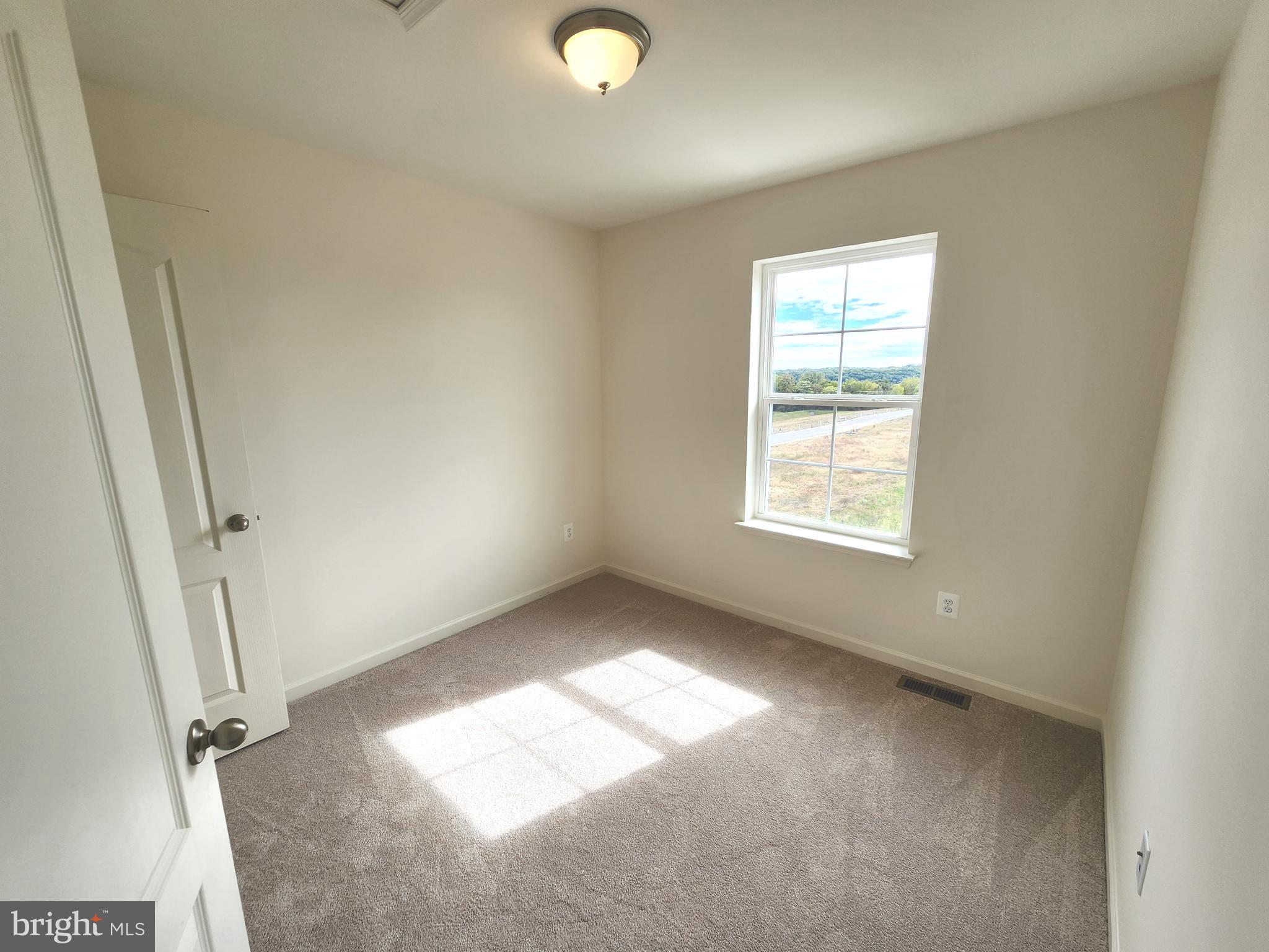 OVERLOOK AT RIVERSIDE TOWNHOMES - Residential